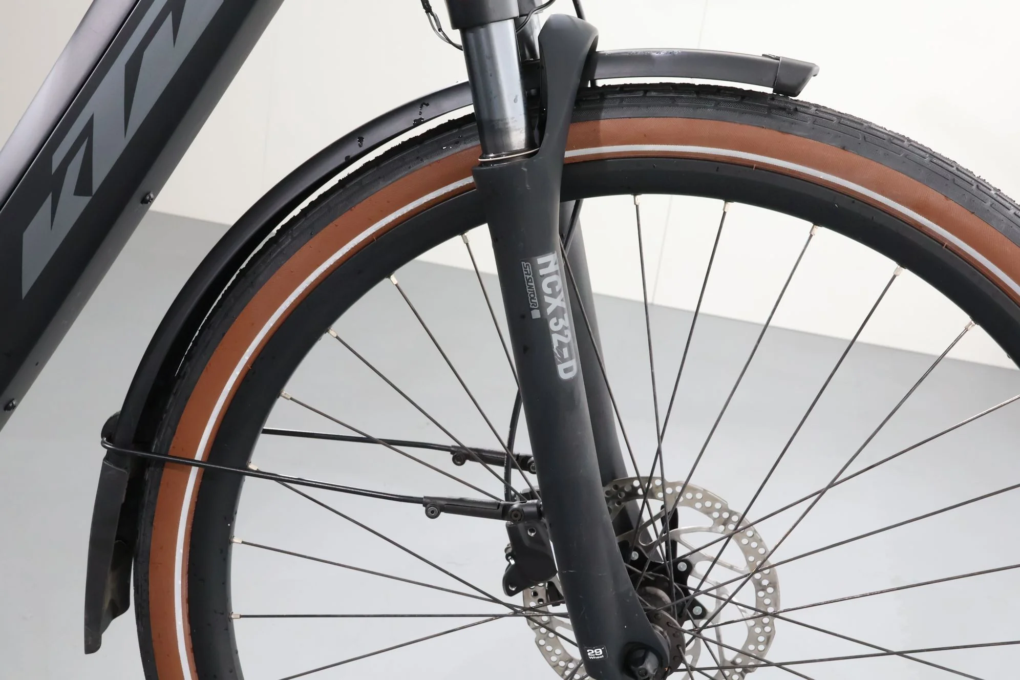 KTM Macina Tour CX 610 - Image 10