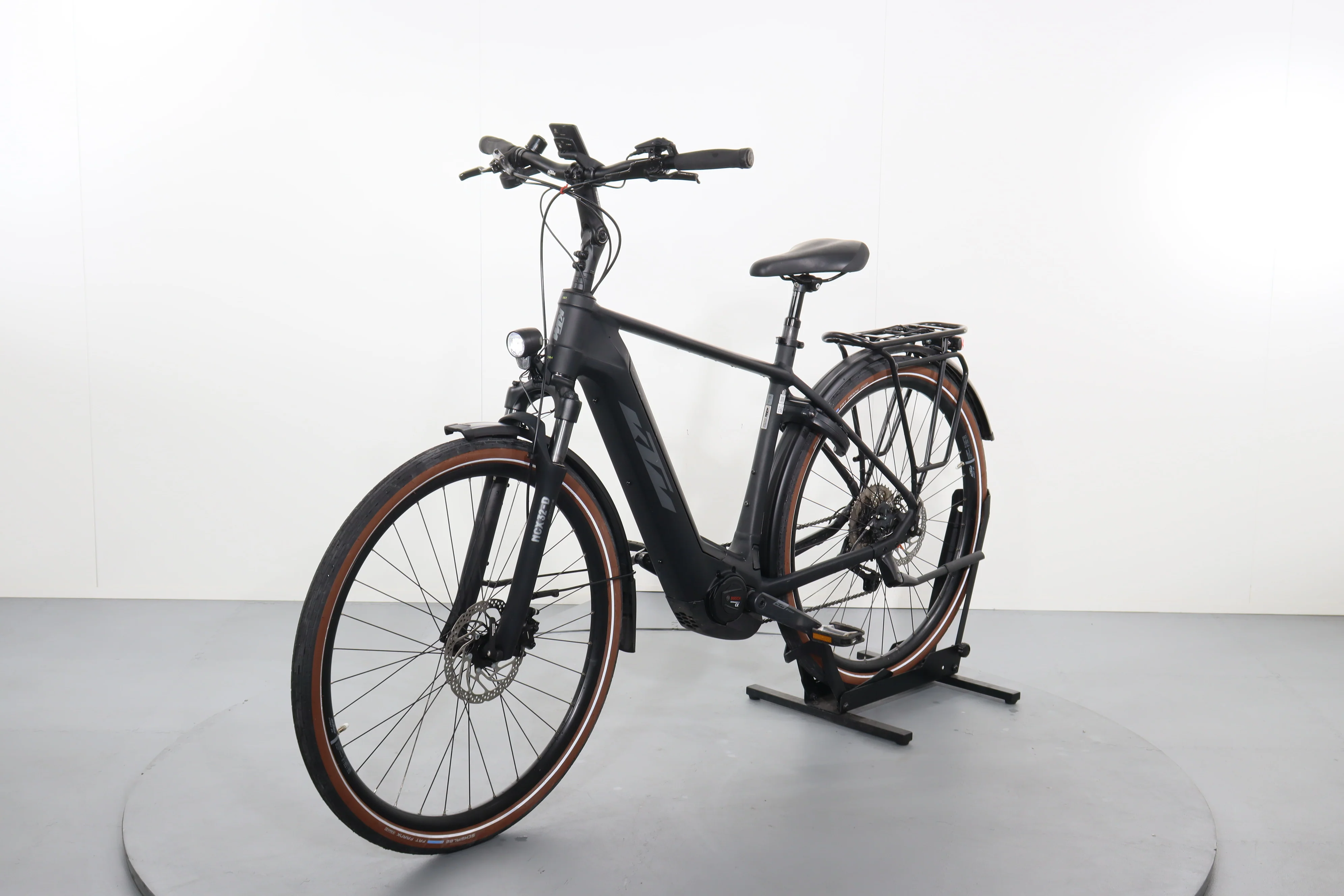 KTM Macina Tour CX 610 - Image 3