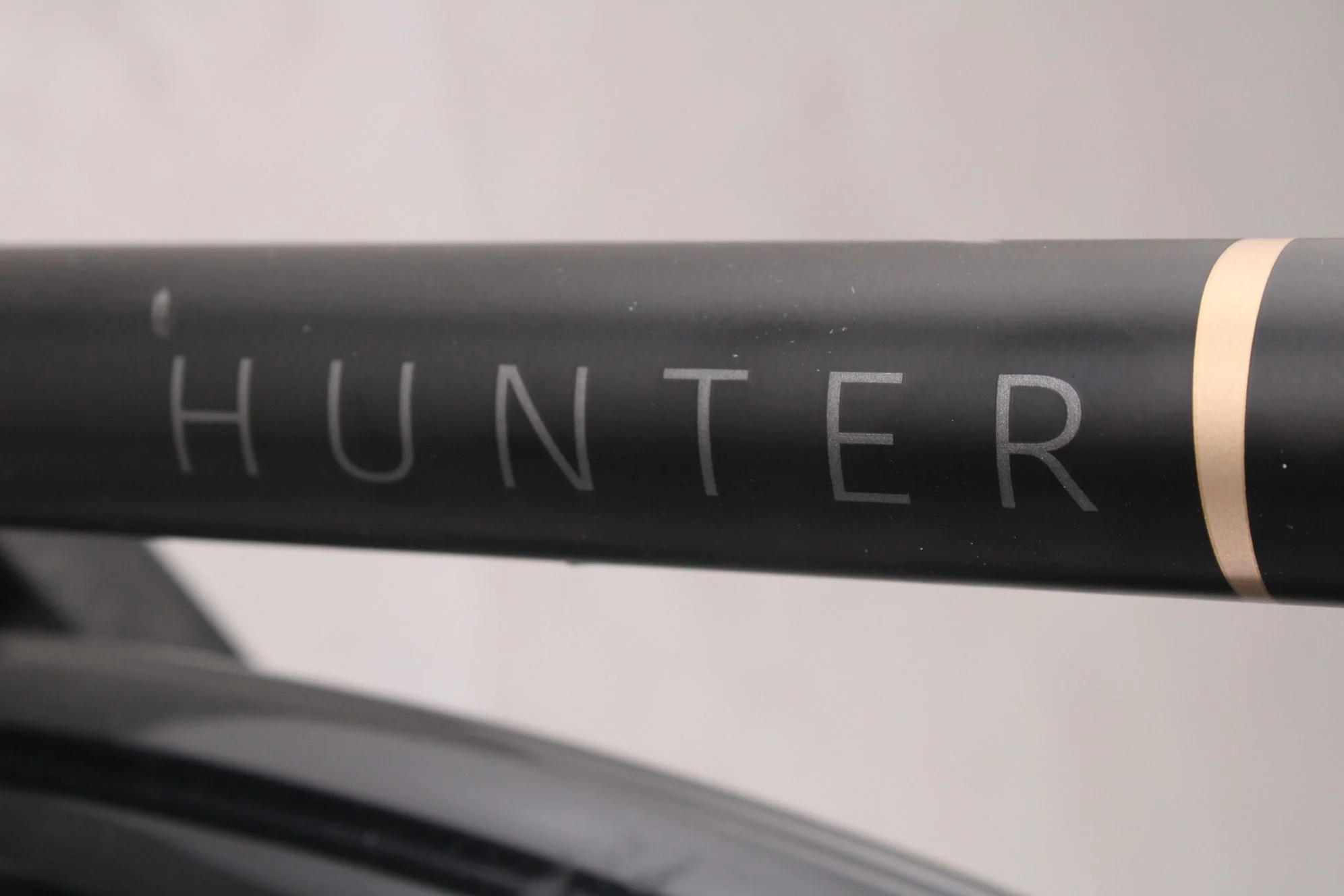 Leone Hunter - Image 11