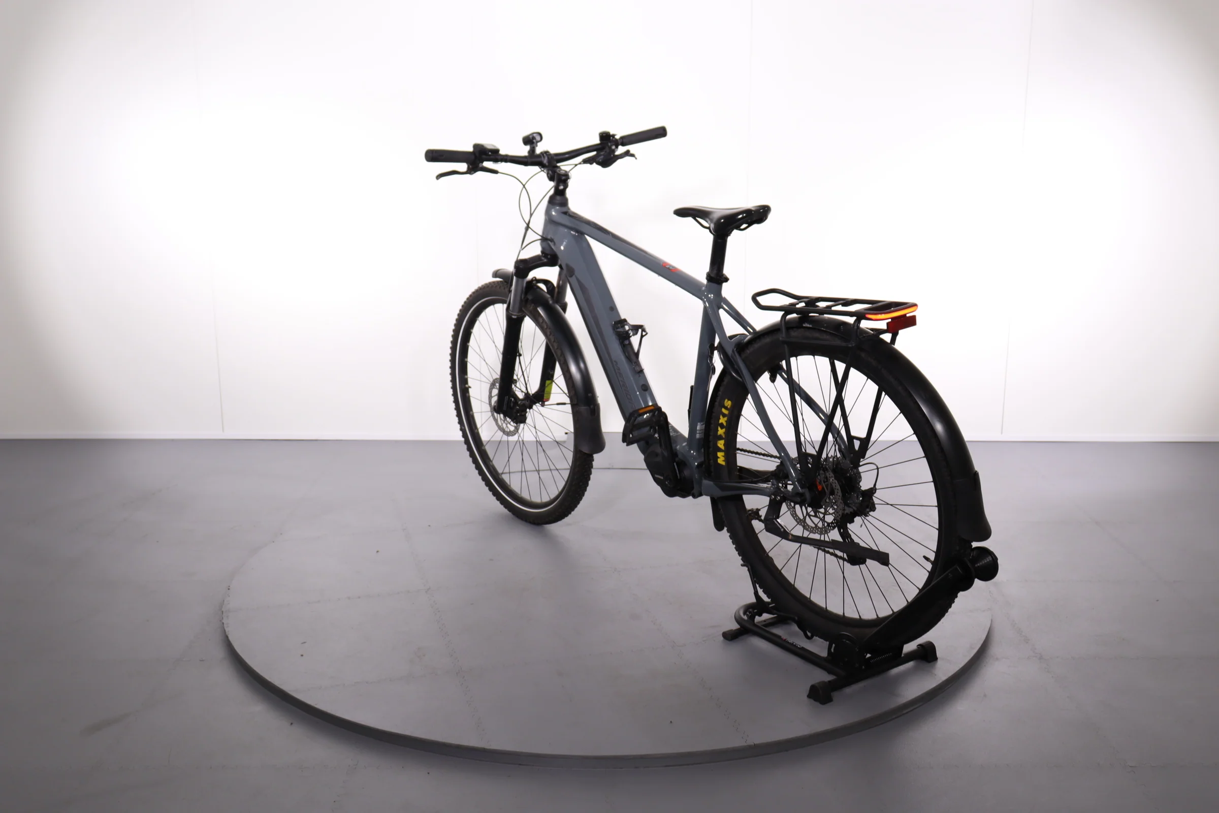 Merida E-BIG NINE 400EQ COOL GREY/MATT BLACK - Image 5