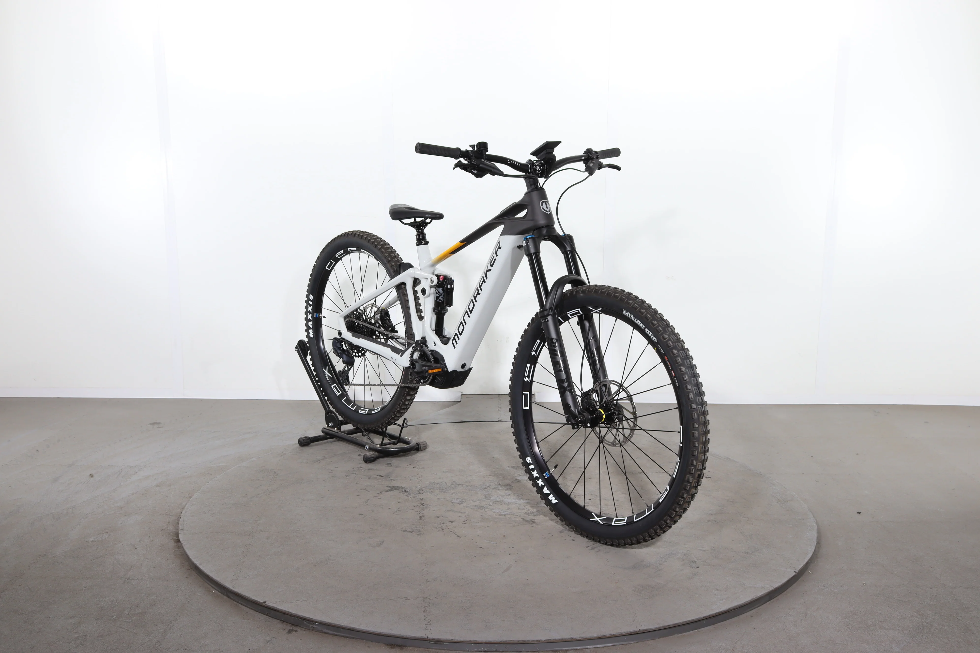 Mondraker Crafty Carbon R - Image 2