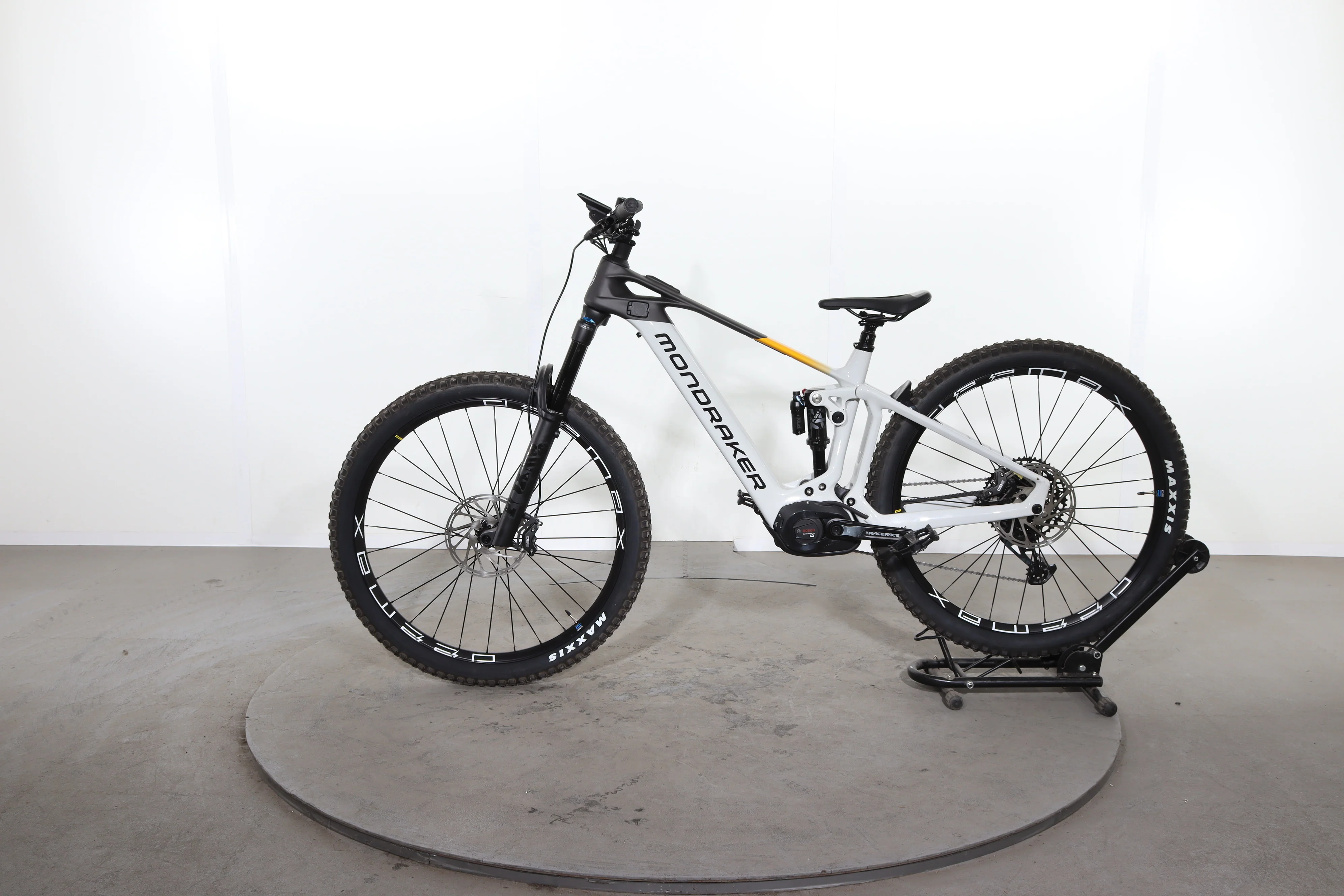Mondraker Crafty Carbon R - Image 4