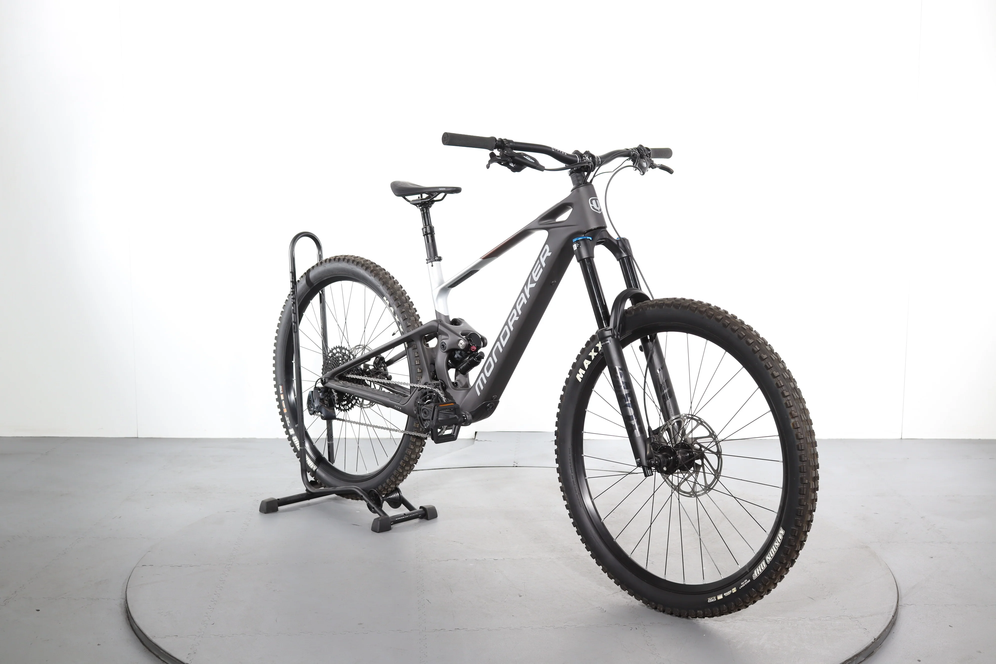 Mondraker Neat R - Image 2