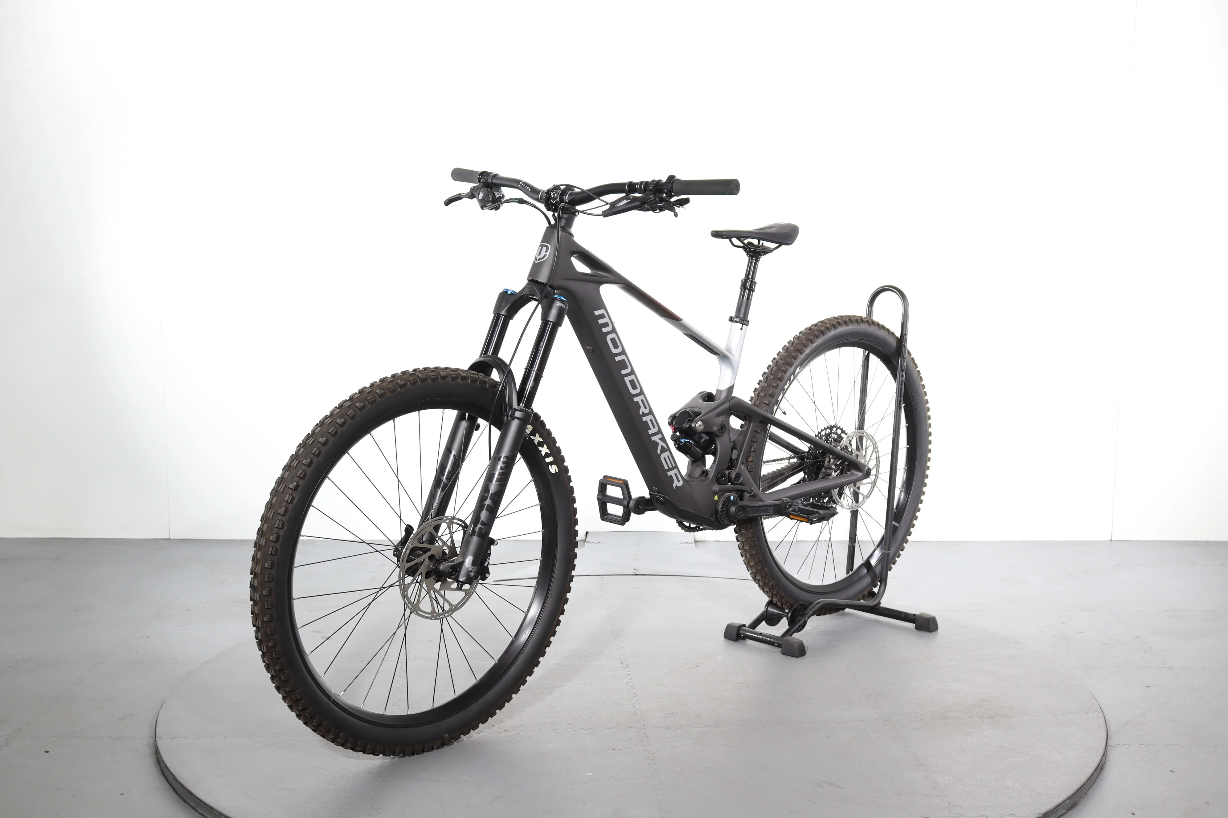 Mondraker Neat R - Image 3