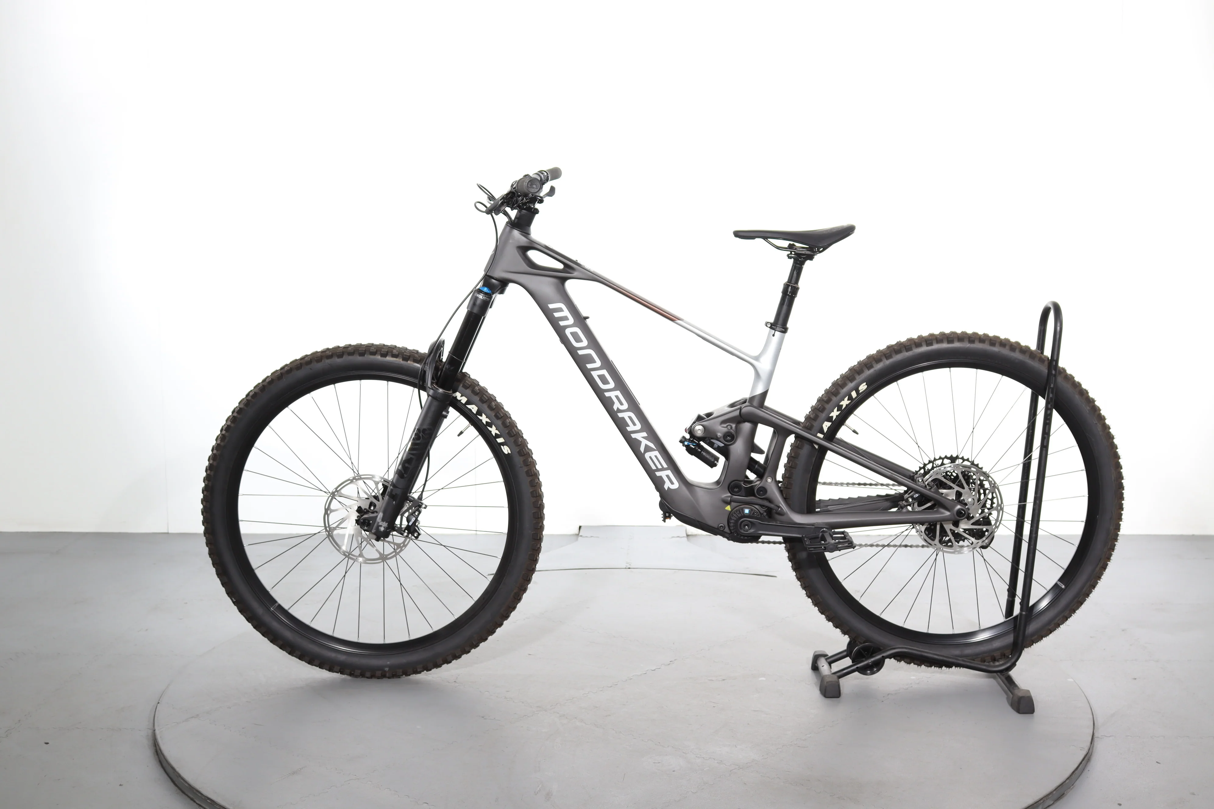 Mondraker Neat R - Image 4