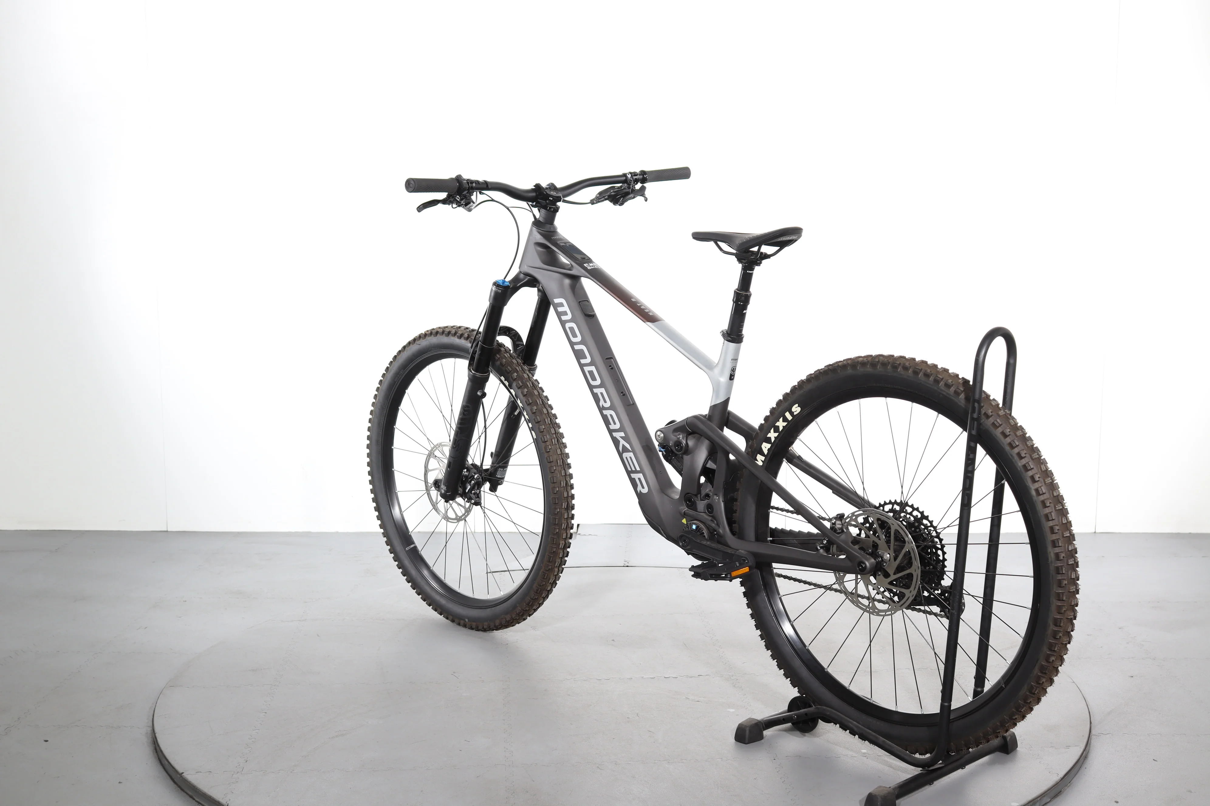 Mondraker Neat R - Image 5