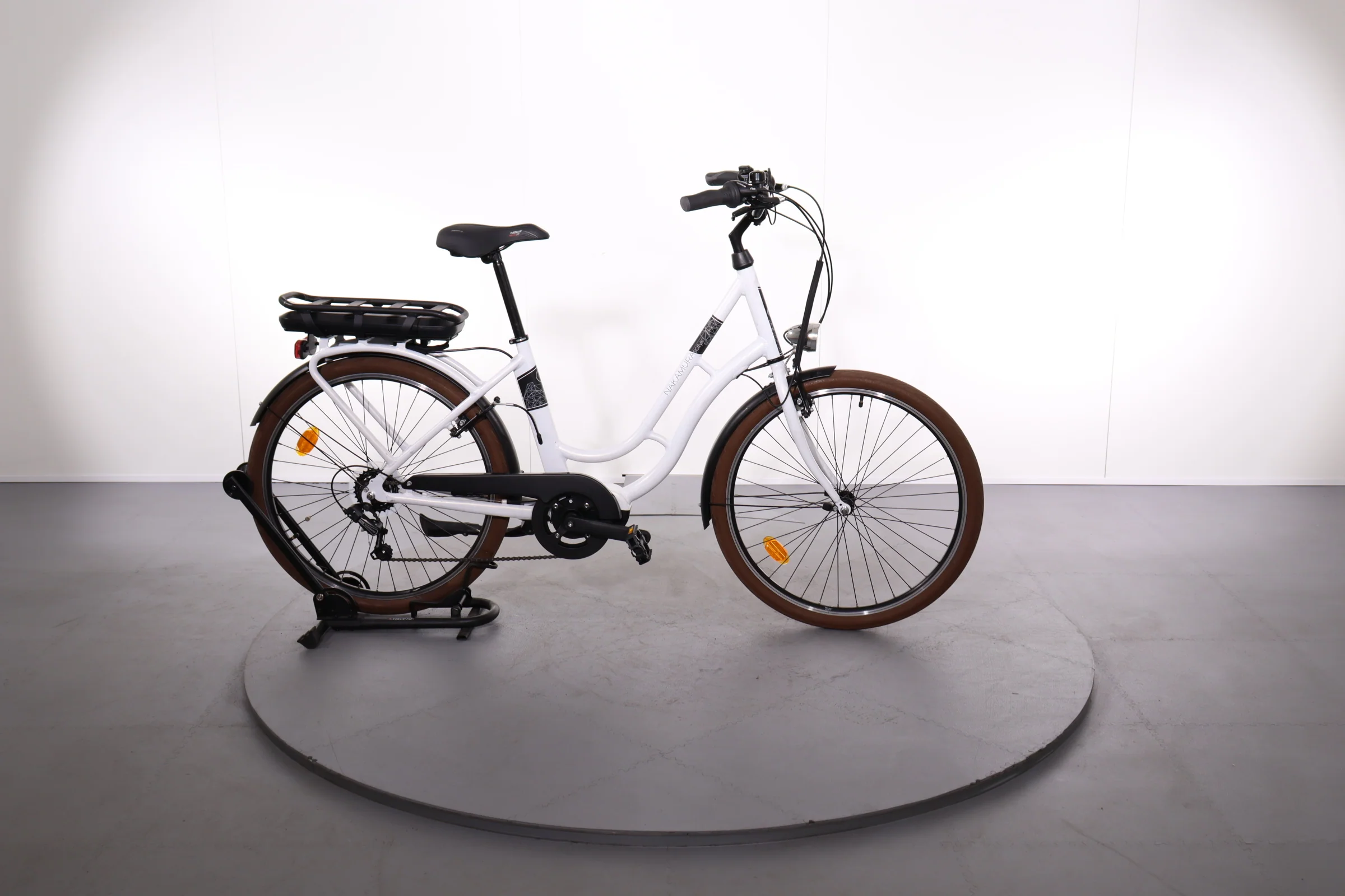 Nakamura E-City 110