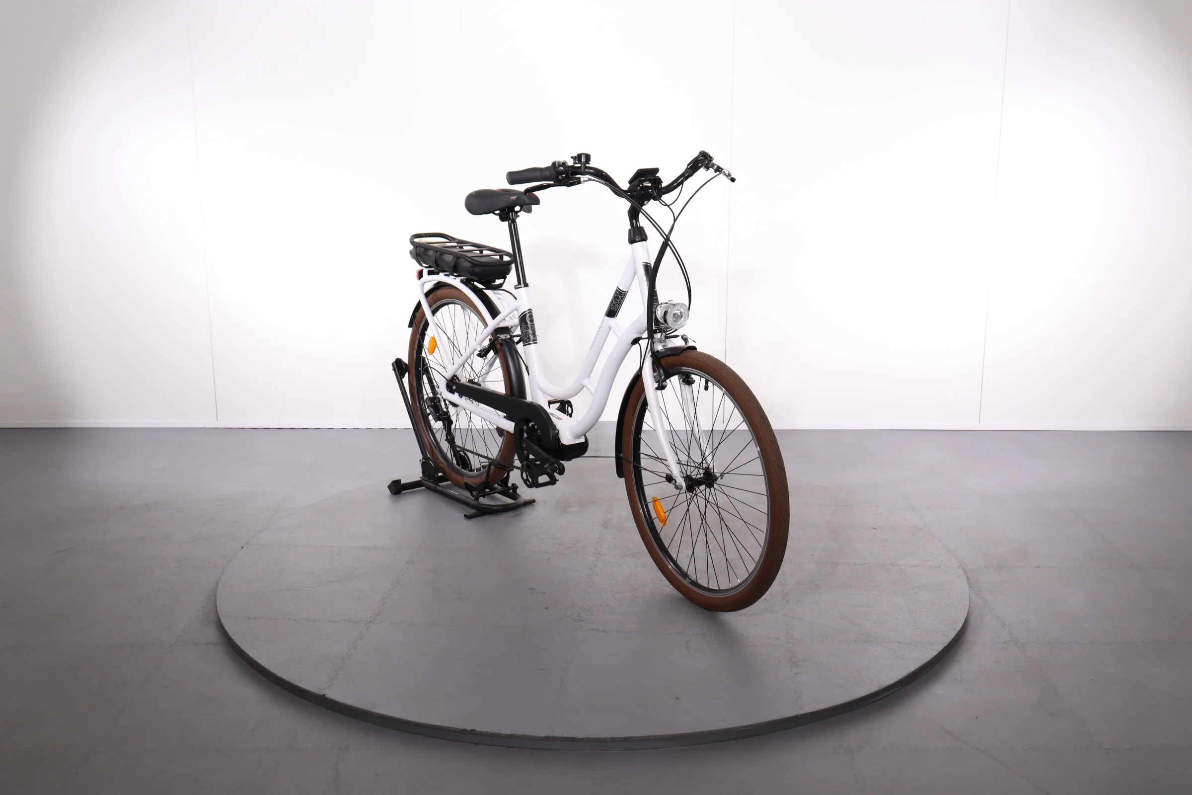 Nakamura E-City 110 - Image 2