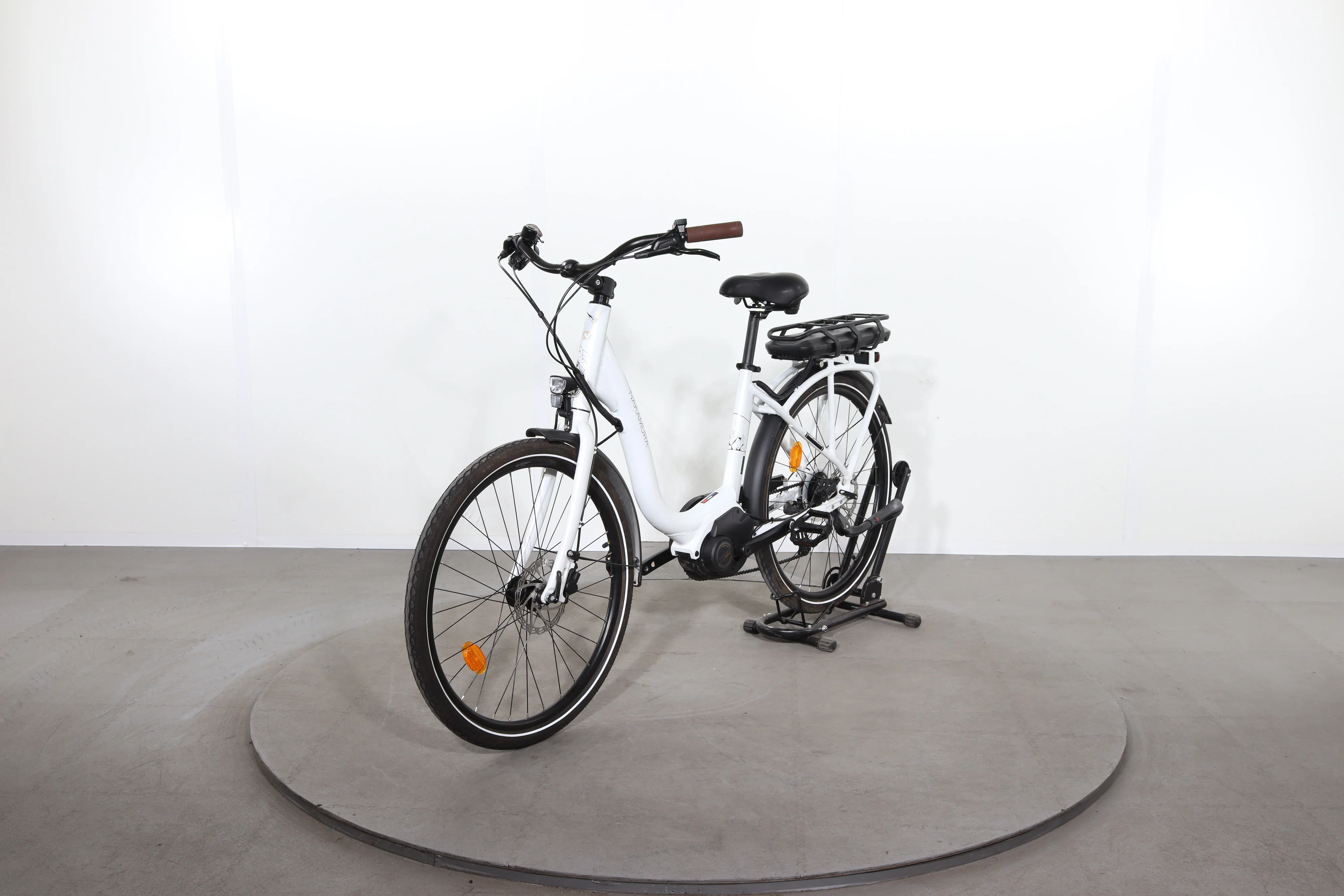 Nakamura E-City 170 - Image 3