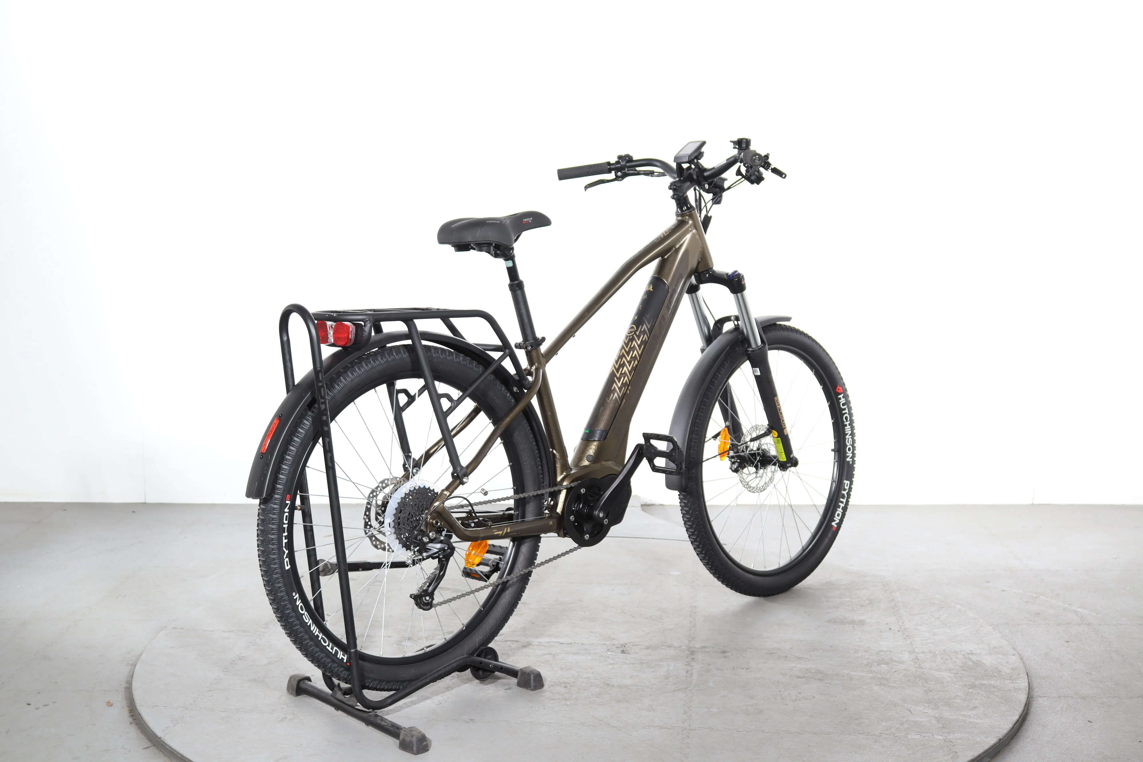 Nakamura E-Crossover XA - Image 6