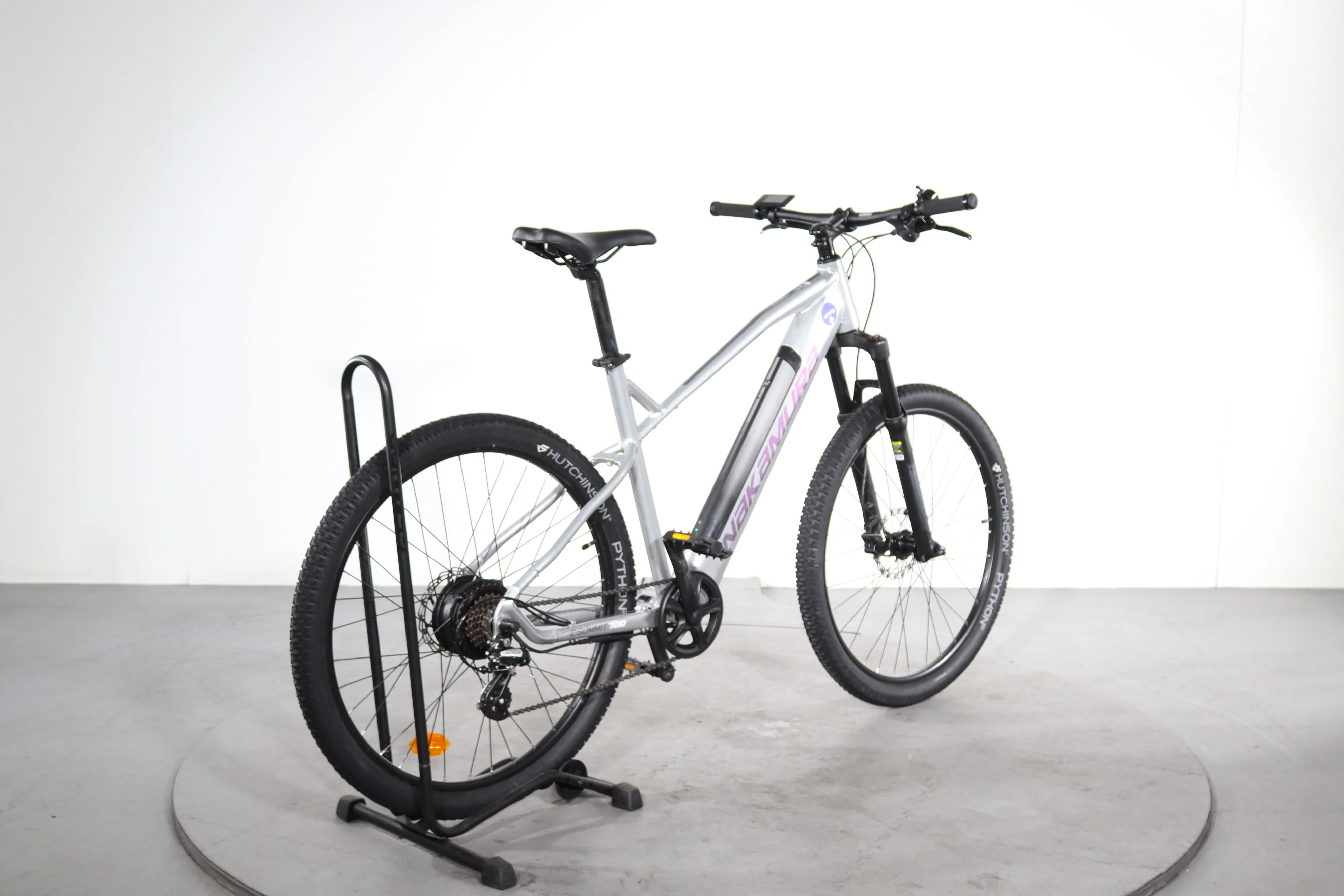 Nakamura E-SUMMIT 700 - Image 6