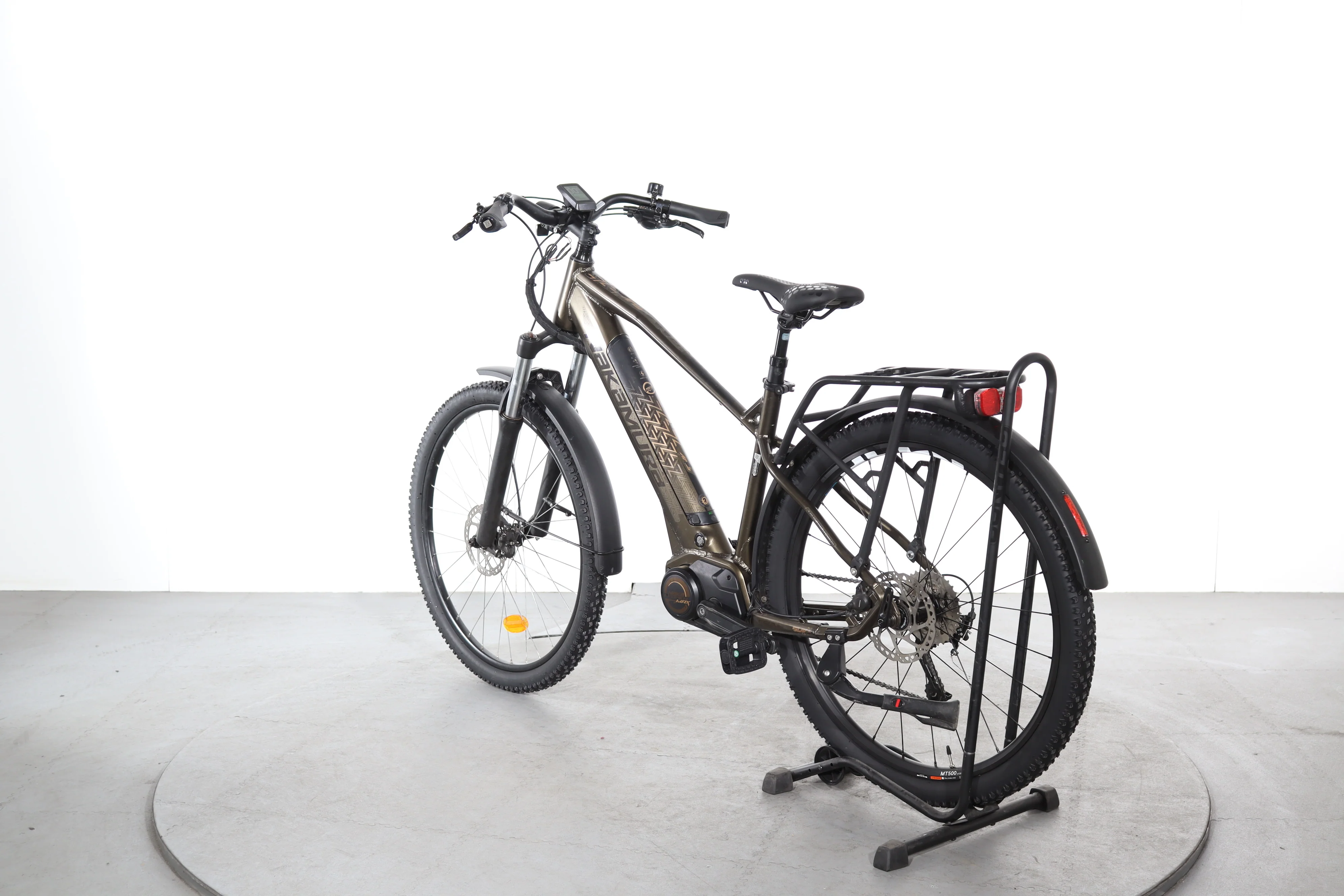 Nakamura E-Summit SUV - Image 5