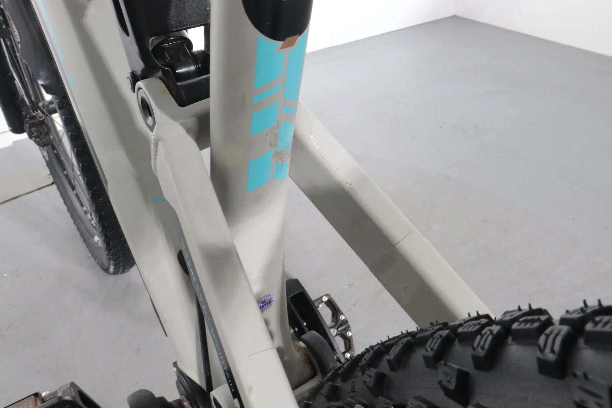 Nox Hybrid 5.9 All Mountain - Image 8