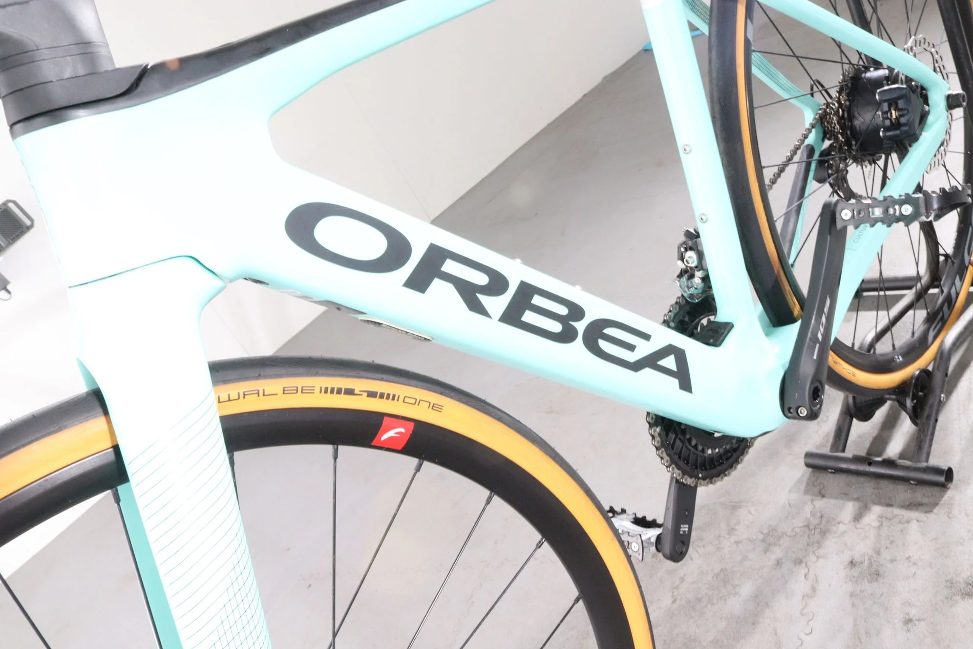 Orbea Gain M30 Flatbar - Image 9