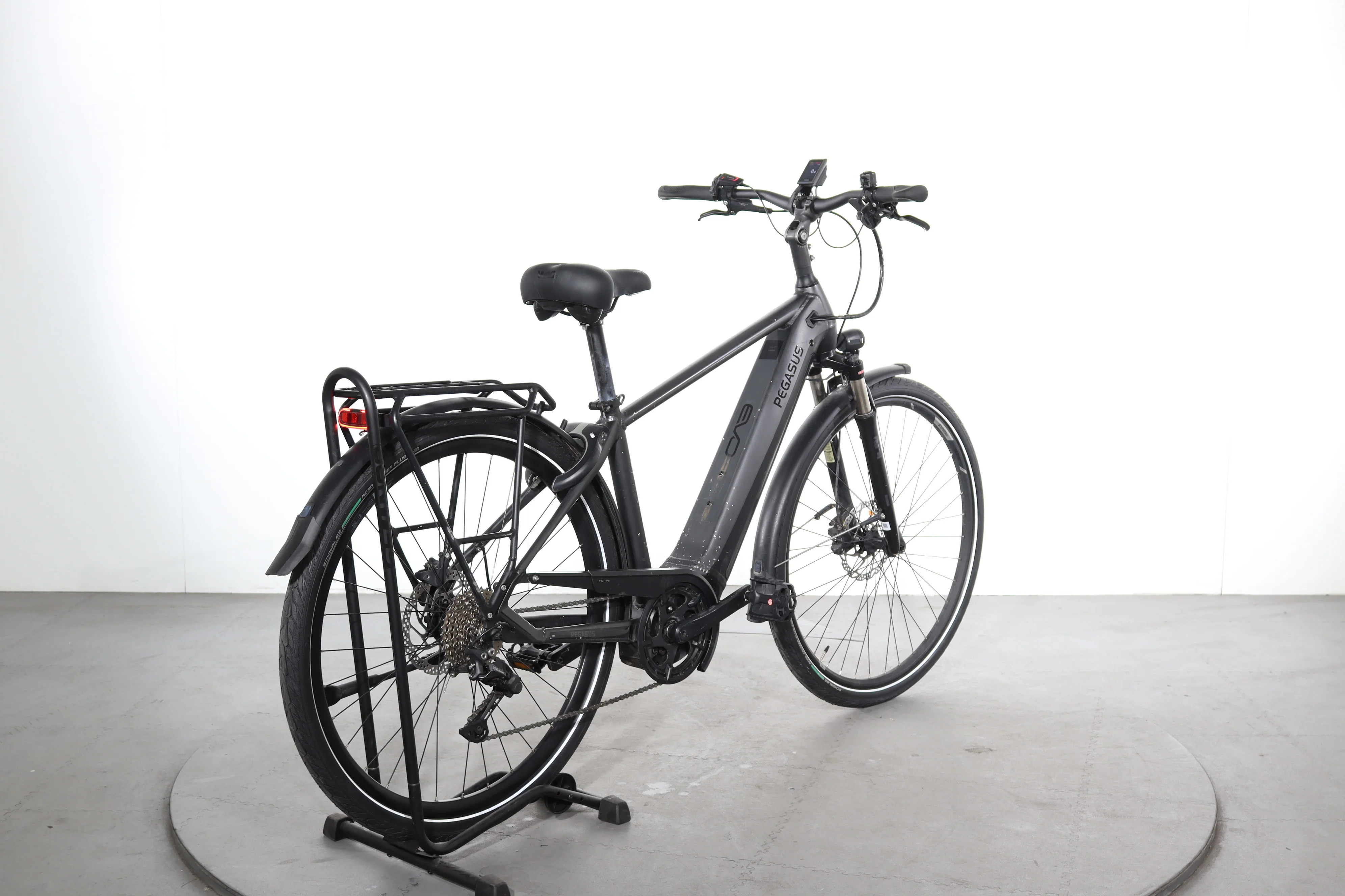 Pegasus Premio EV ER28 - Image 6