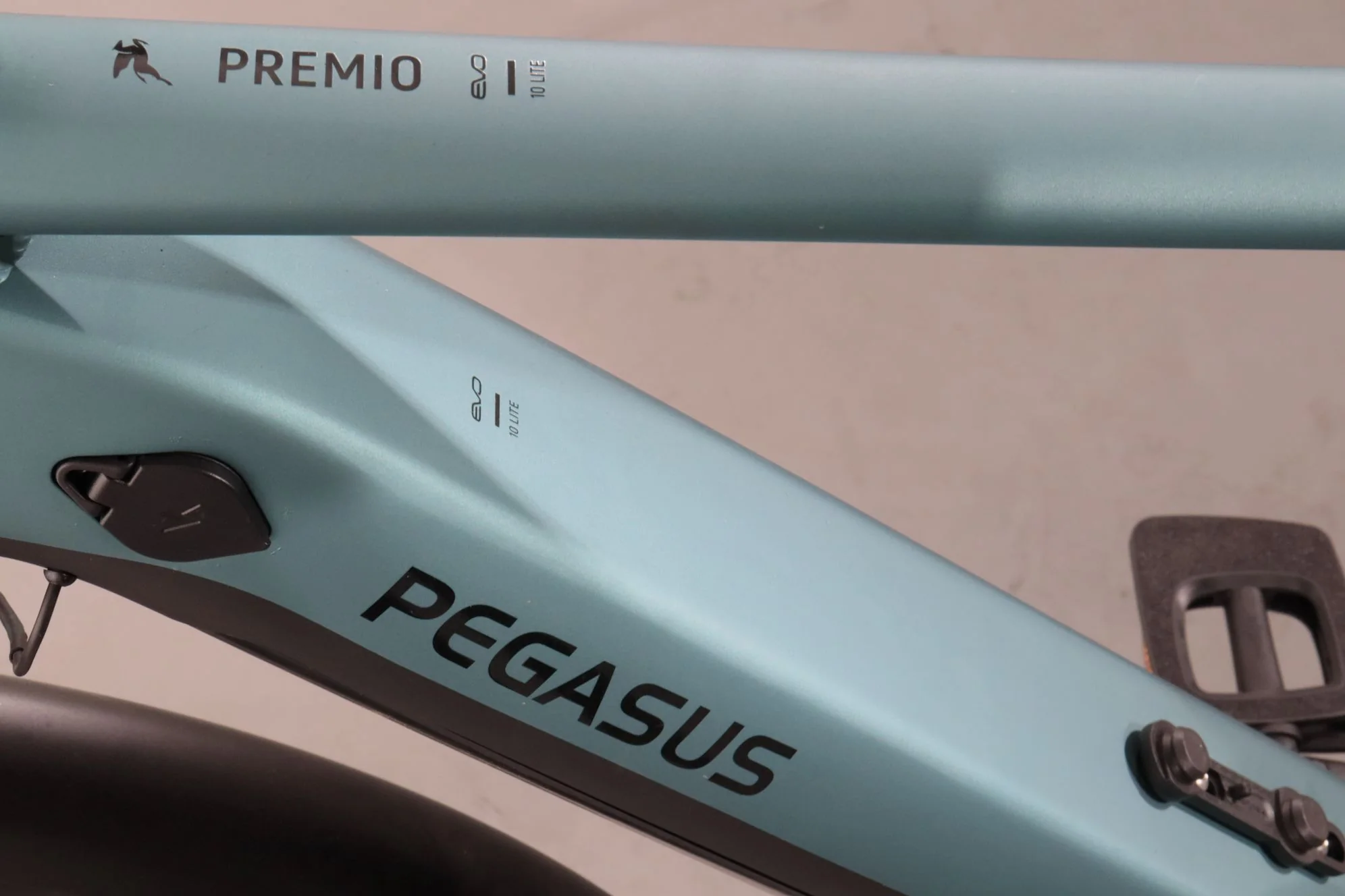 Pegasus Premio EVO 10 Lite - Image 9