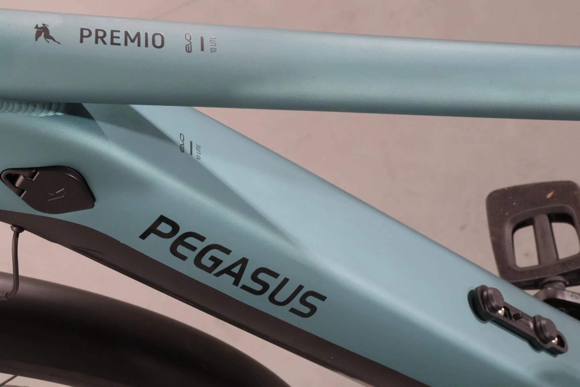 Pegasus Premio EVO 10 Lite - Image 9