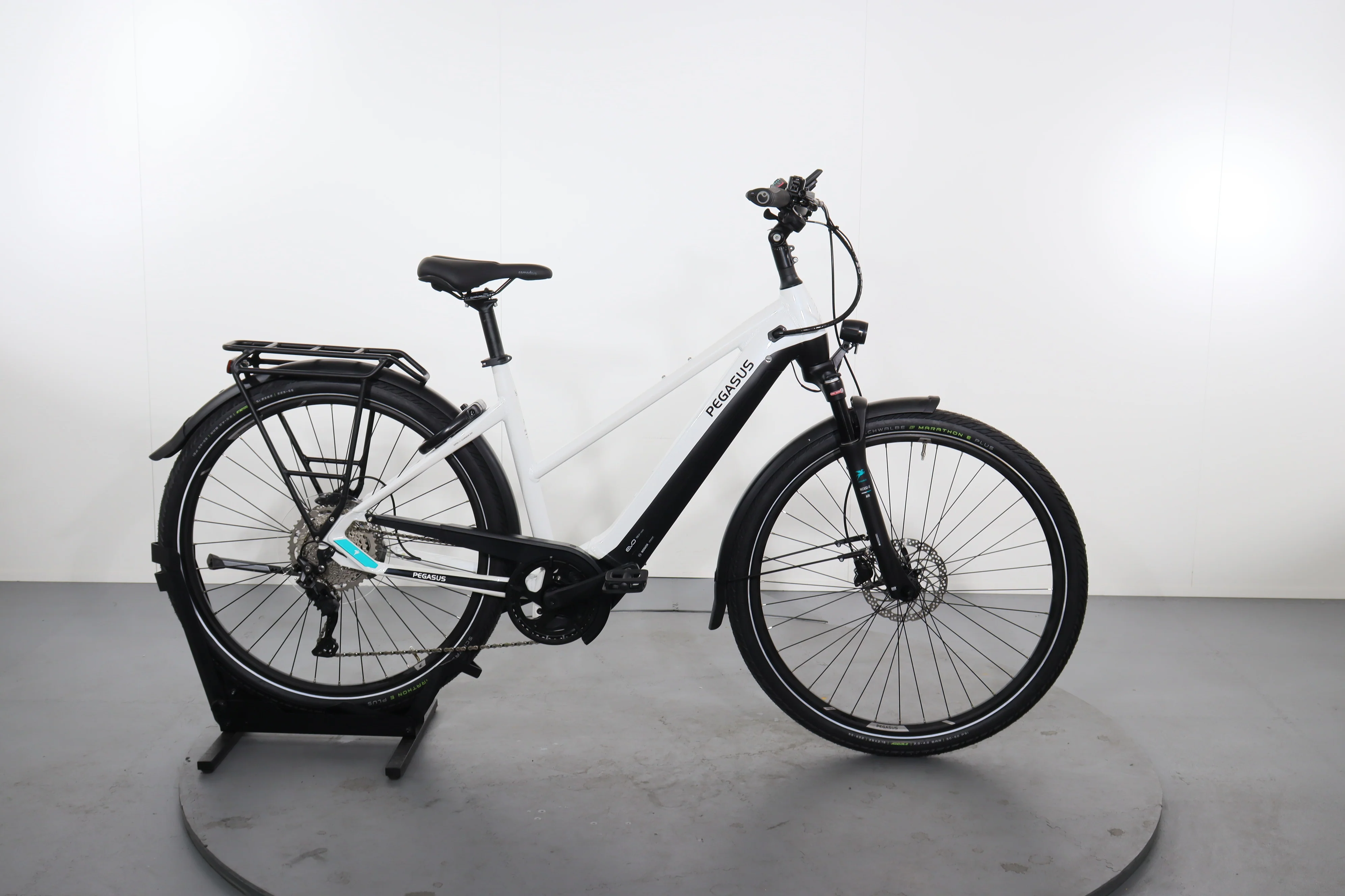 Pegasus Premio EVO 10 Lite