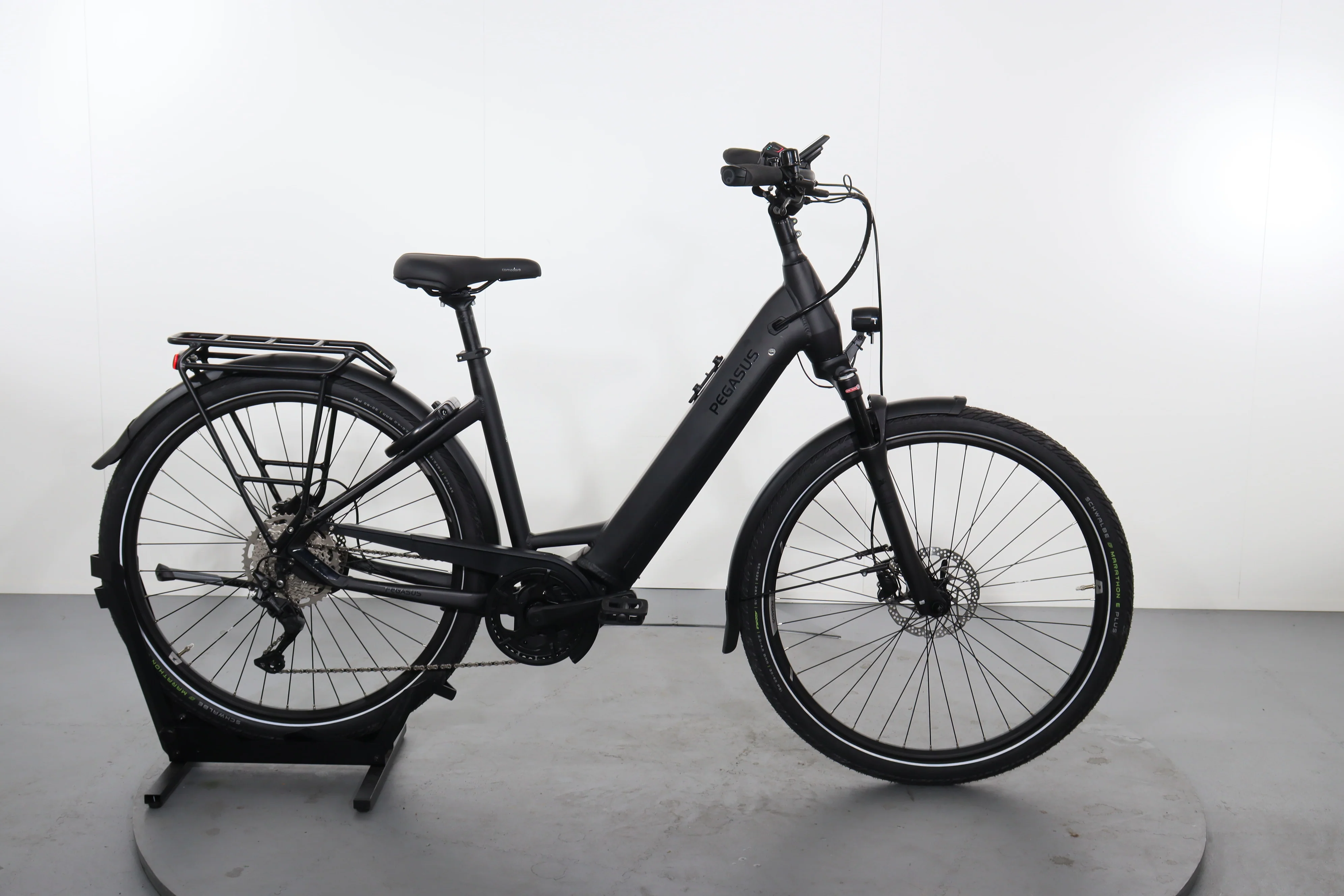 Pegasus Premio EVO 10 Lite
