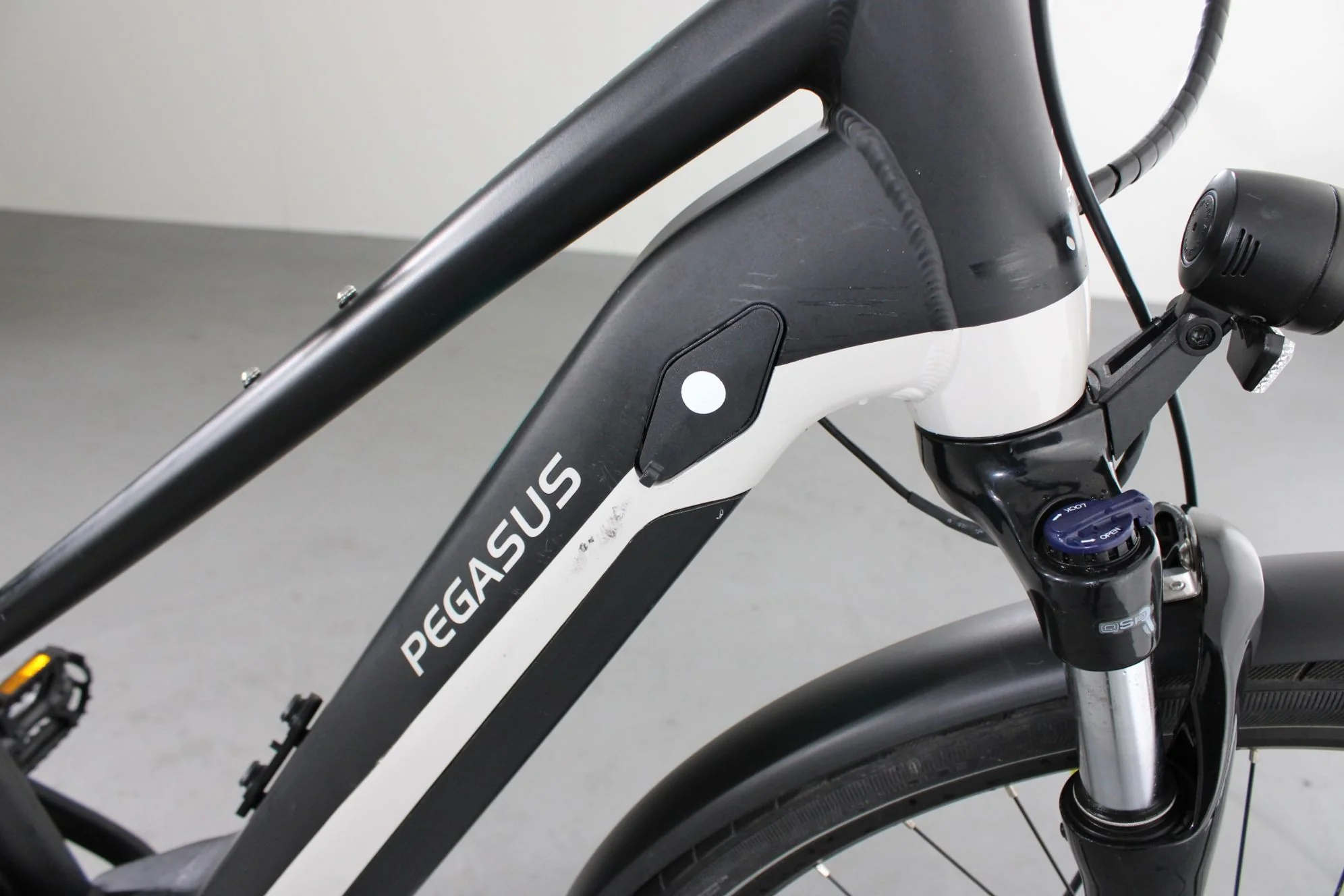 Pegasus Premio EVO 10 Lite - Image 8