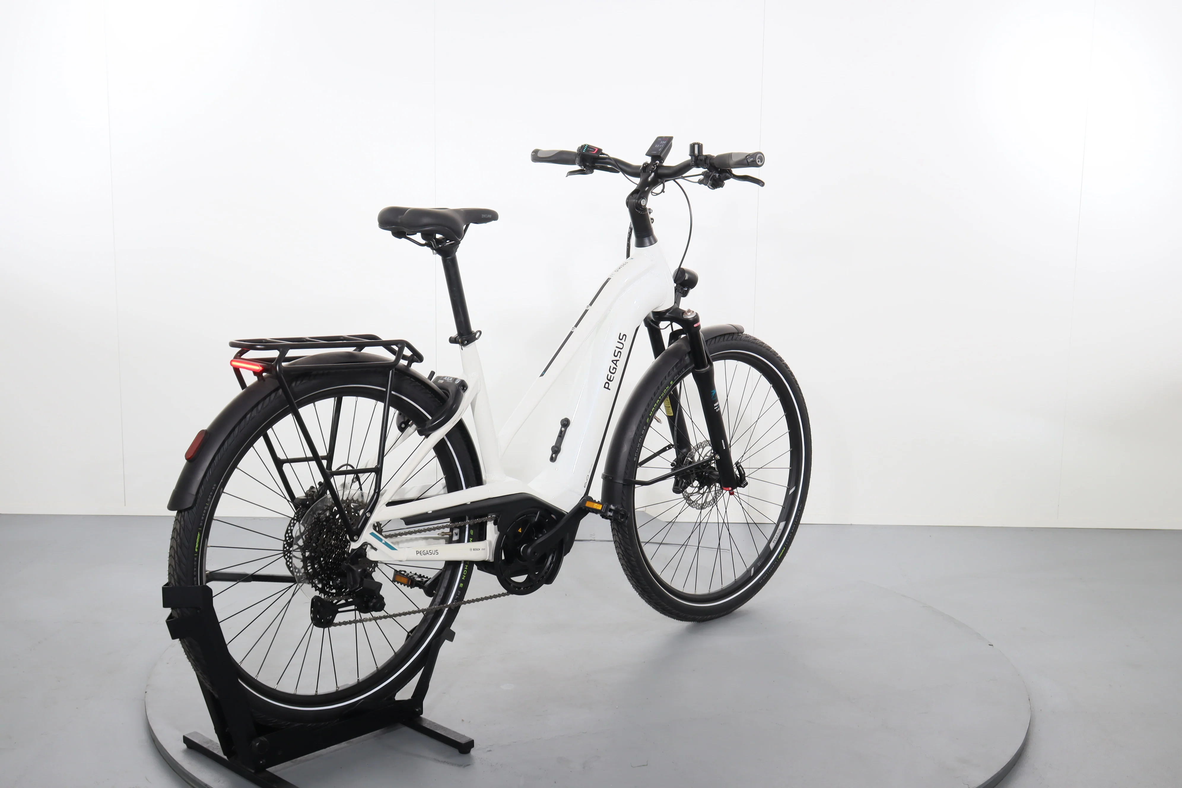 Pegasus Premio EVO 11 Lite - Image 6