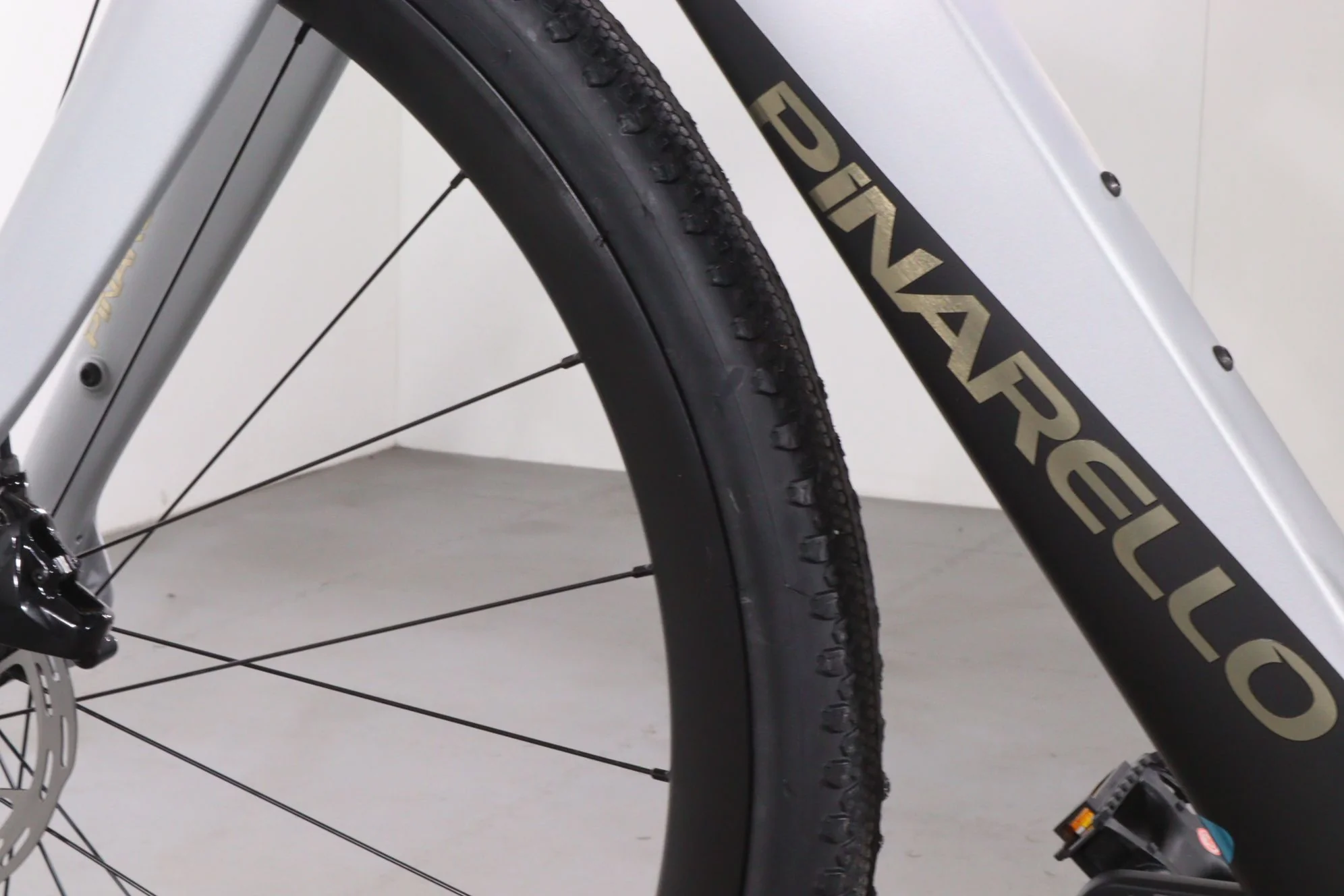 Pinarello NYTRO E5 GRAVEL Carbon - Image 10