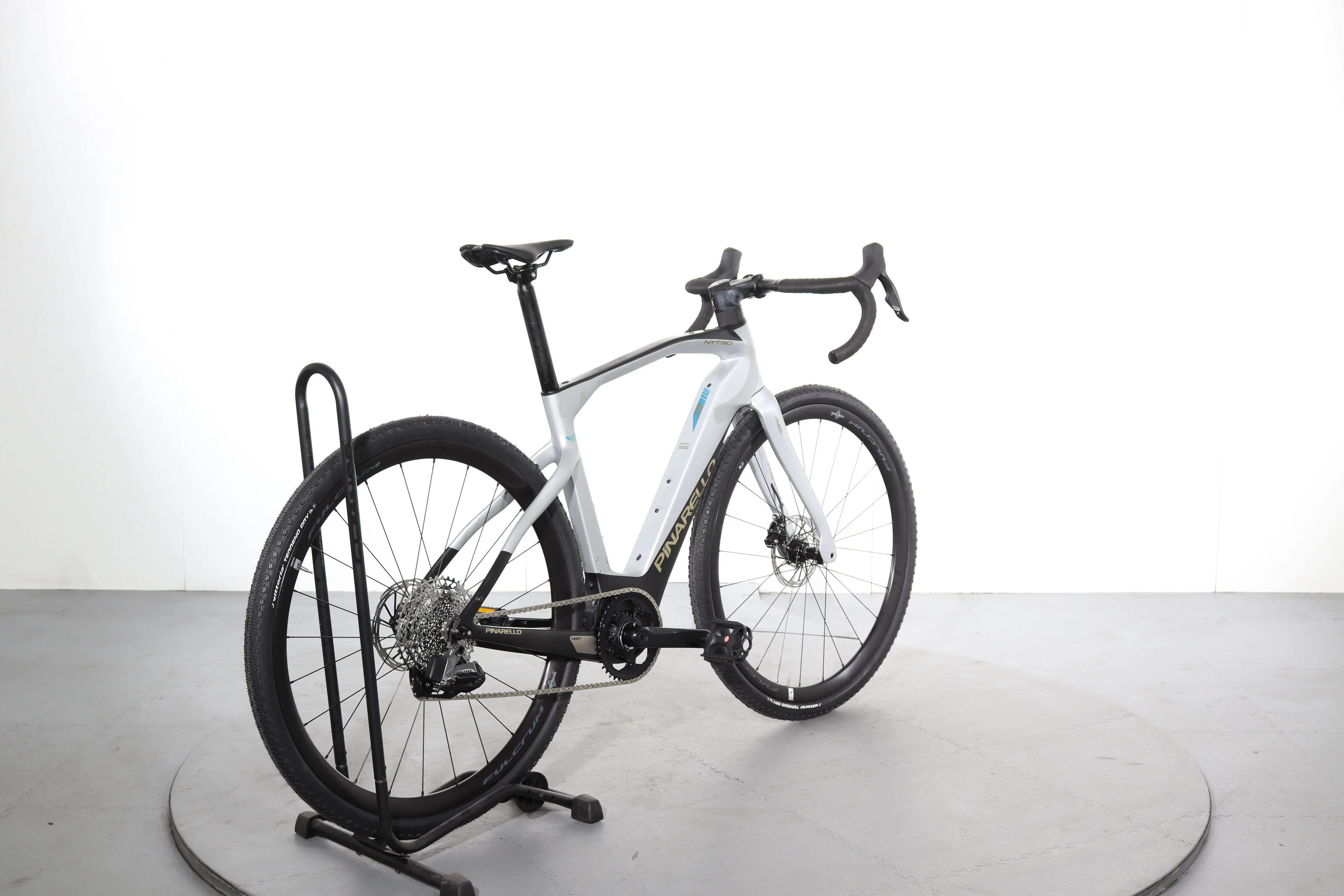 Pinarello Nytro E5 Gravel Carbon - Image 6