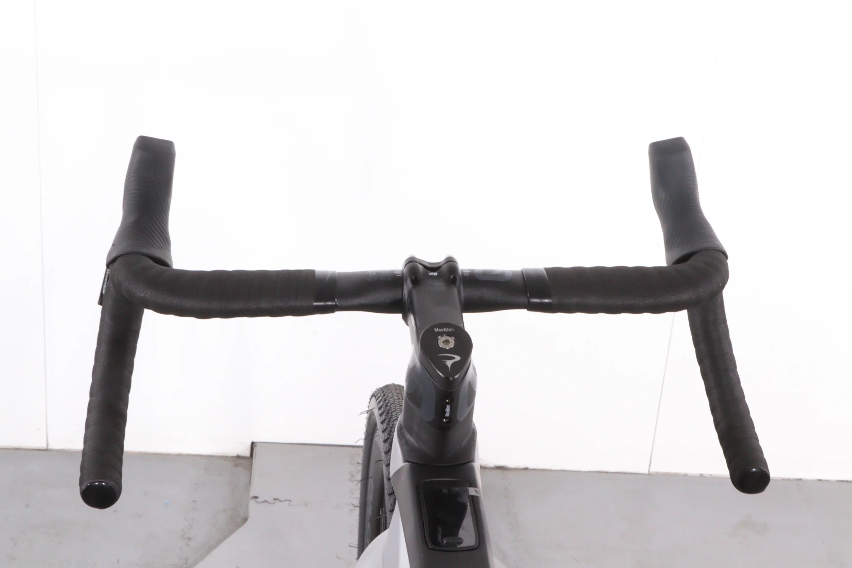 Pinarello NYTRO E5 GRAVEL Carbon - Image 7