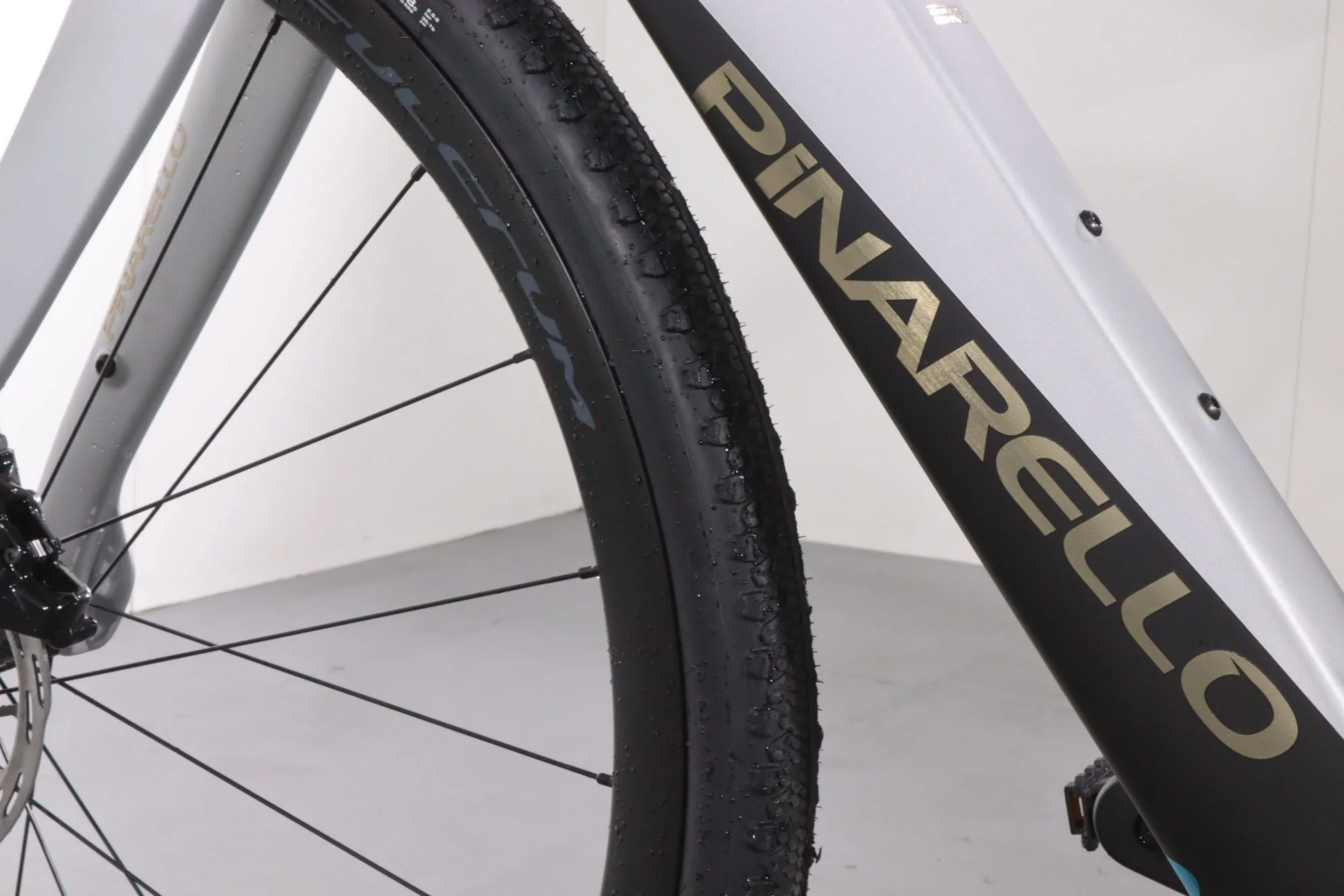 Pinarello Nytro E5 Gravel Carbon - Image 8
