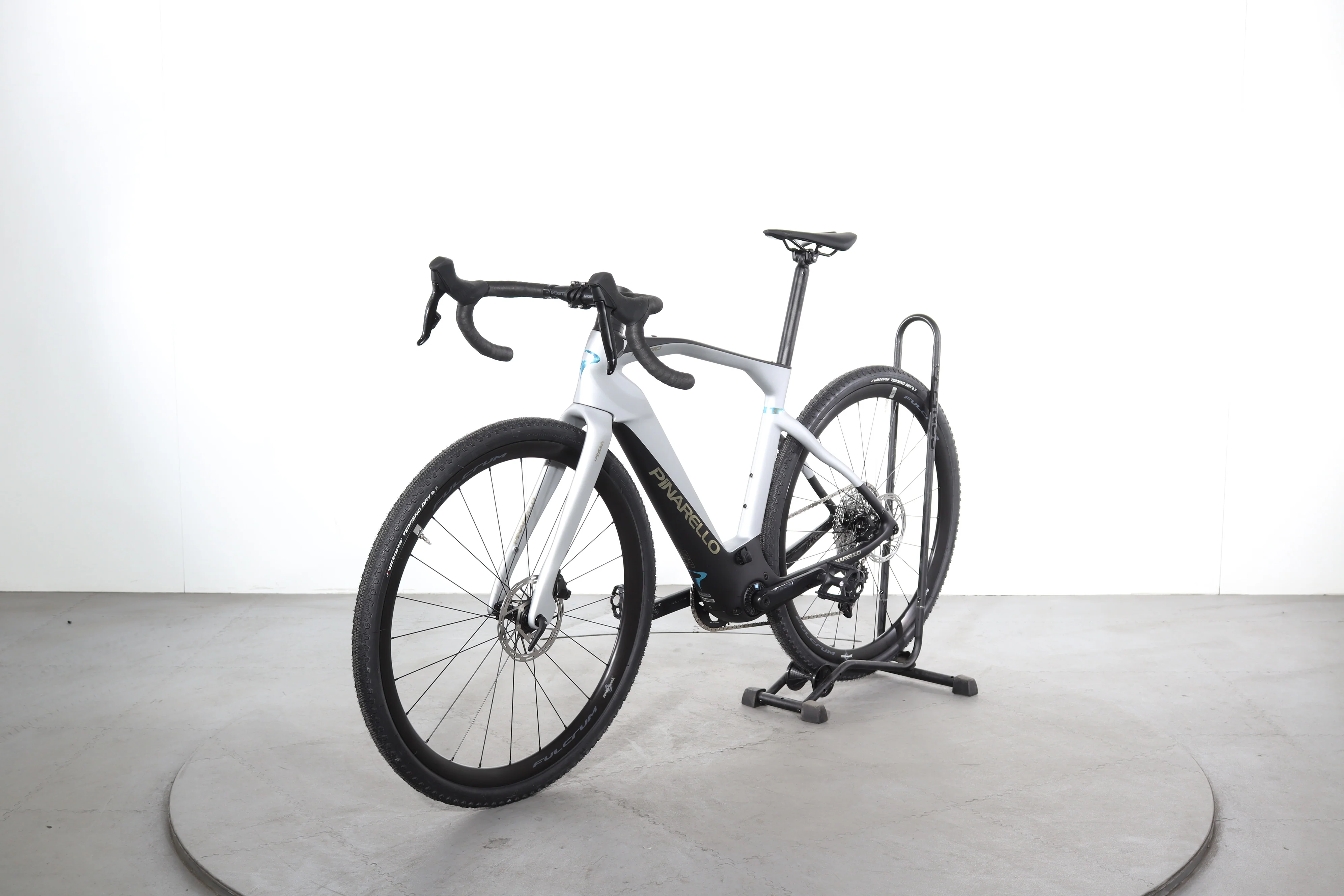 Pinarello NYTRO E5 GRAVEL Carbon - Image 3