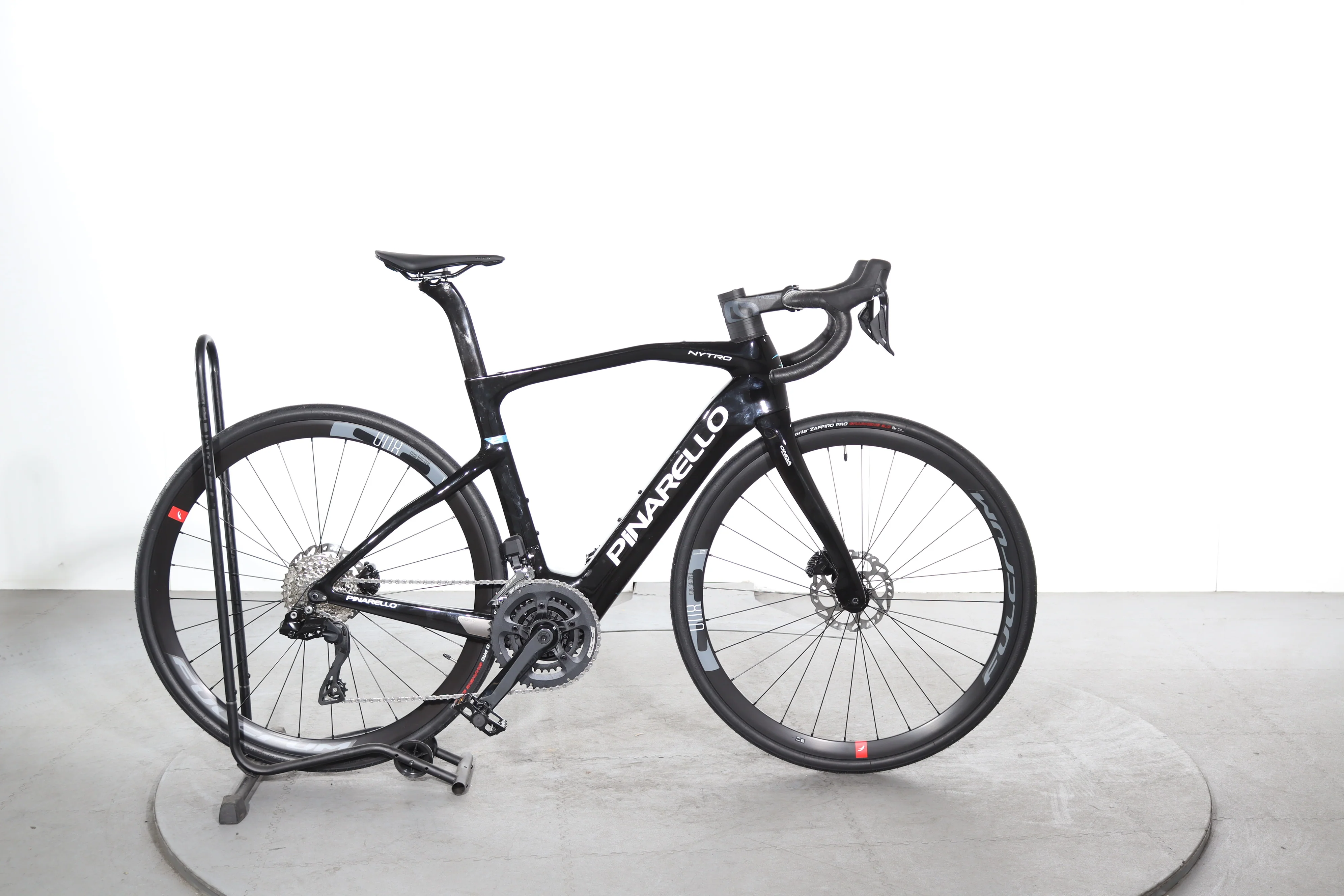 Pinarello NYTRO E5 GRAVEL Carbon
