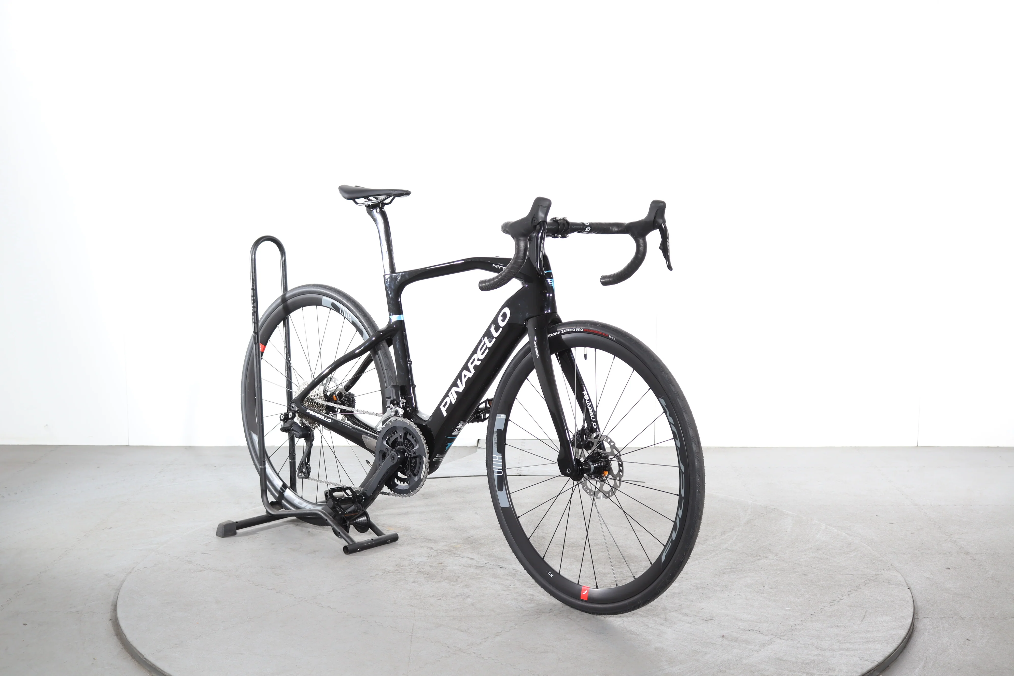 Pinarello NYTRO E5 GRAVEL Carbon - Image 2