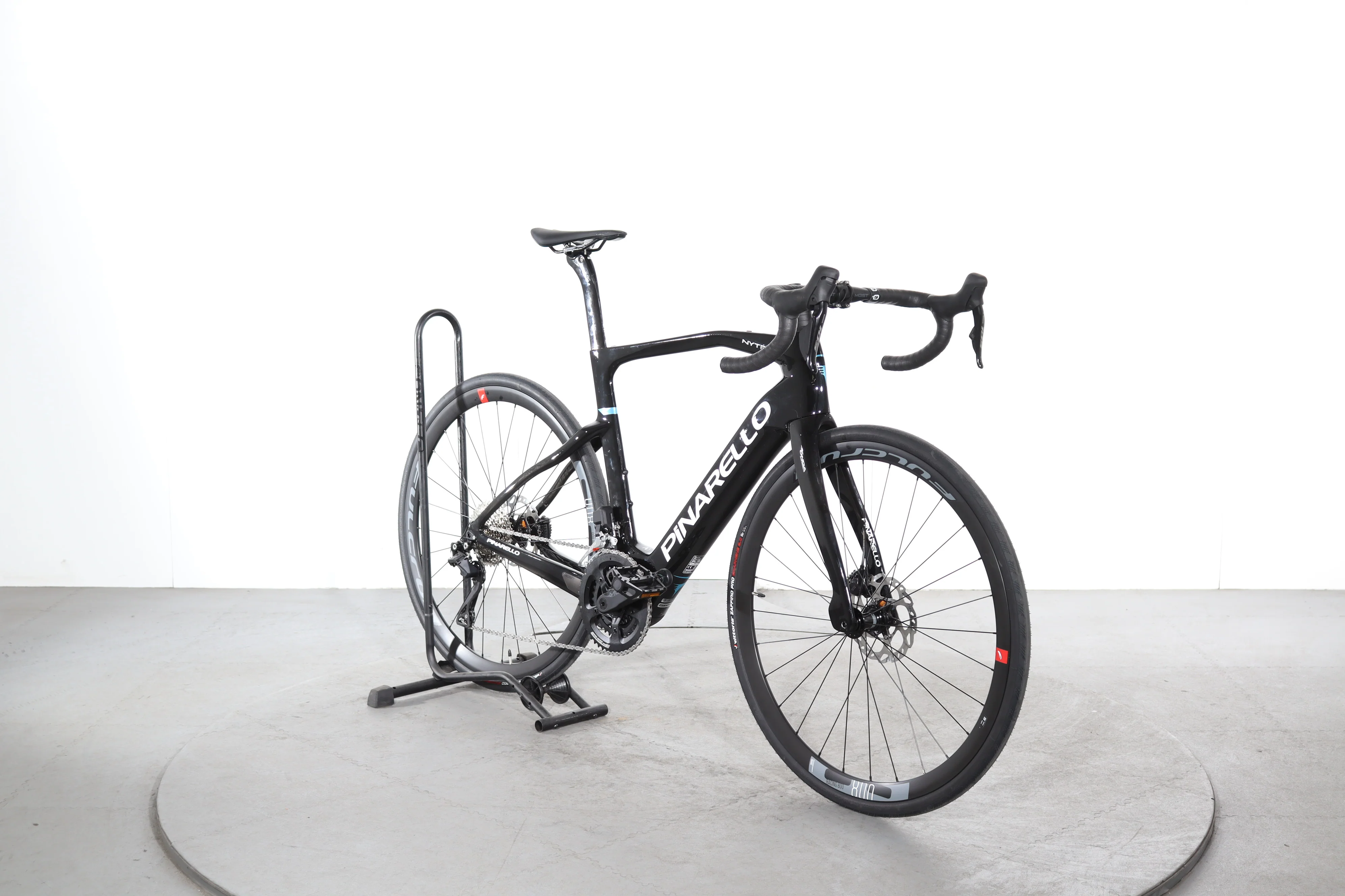 Pinarello Nytro E5 Gravel Carbon - Image 2