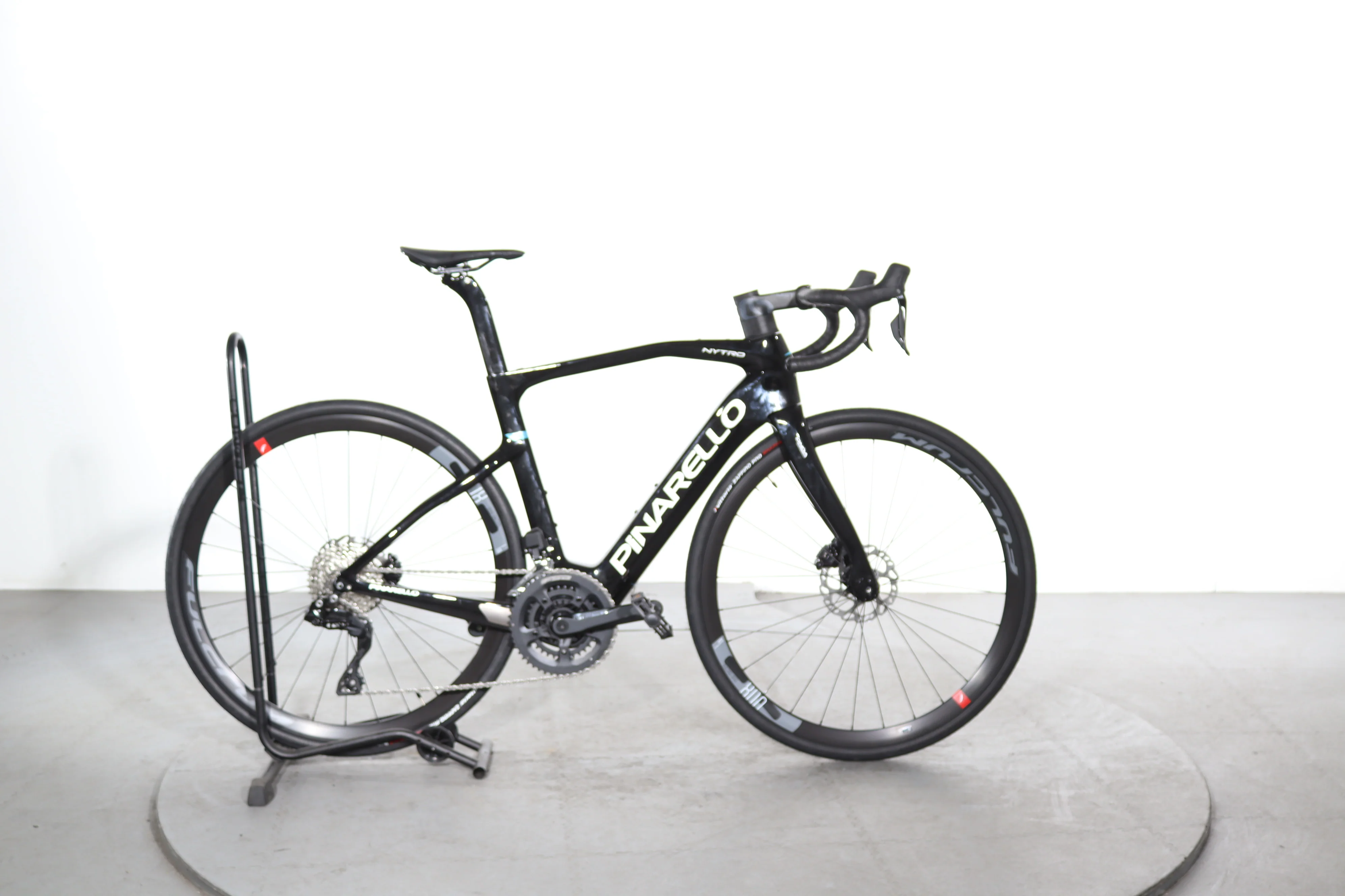 Pinarello NYTRO E5 GRAVEL Carbon