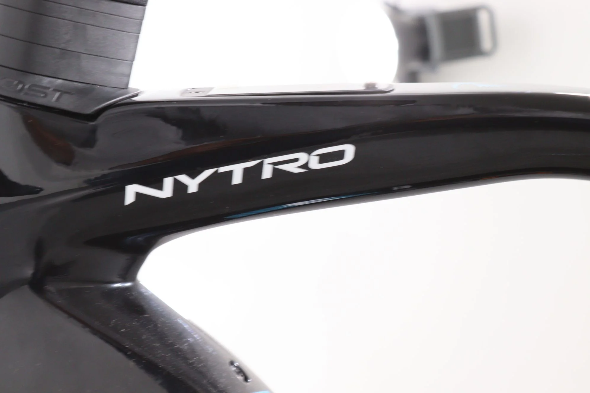 Pinarello NYTRO E5 GRAVEL Carbon - Image 11