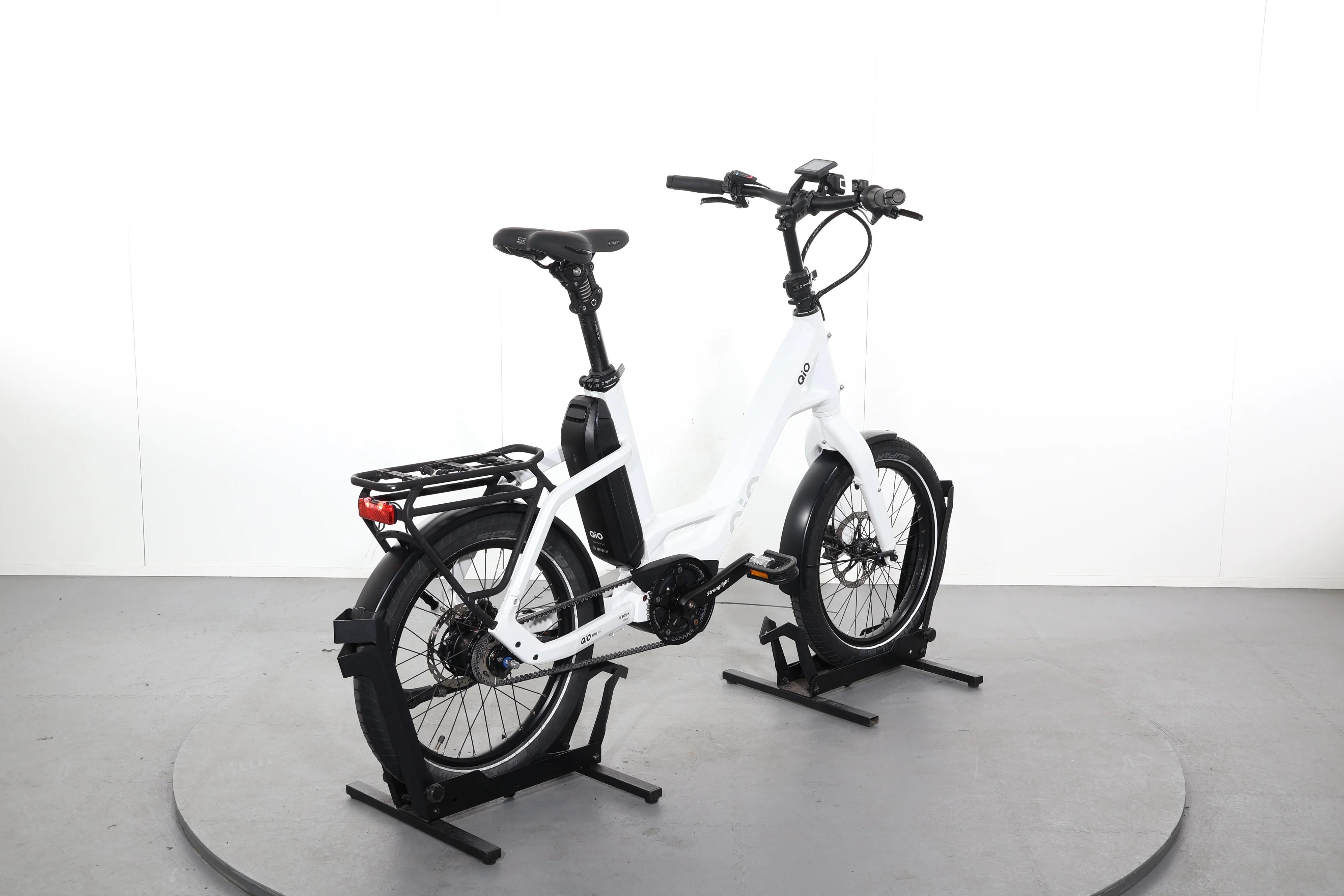 QIO EINS P-5 - Image 6
