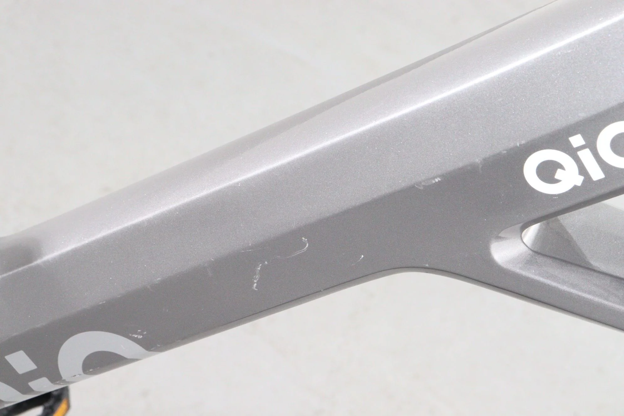 QiO EINS P-5 - Image 9