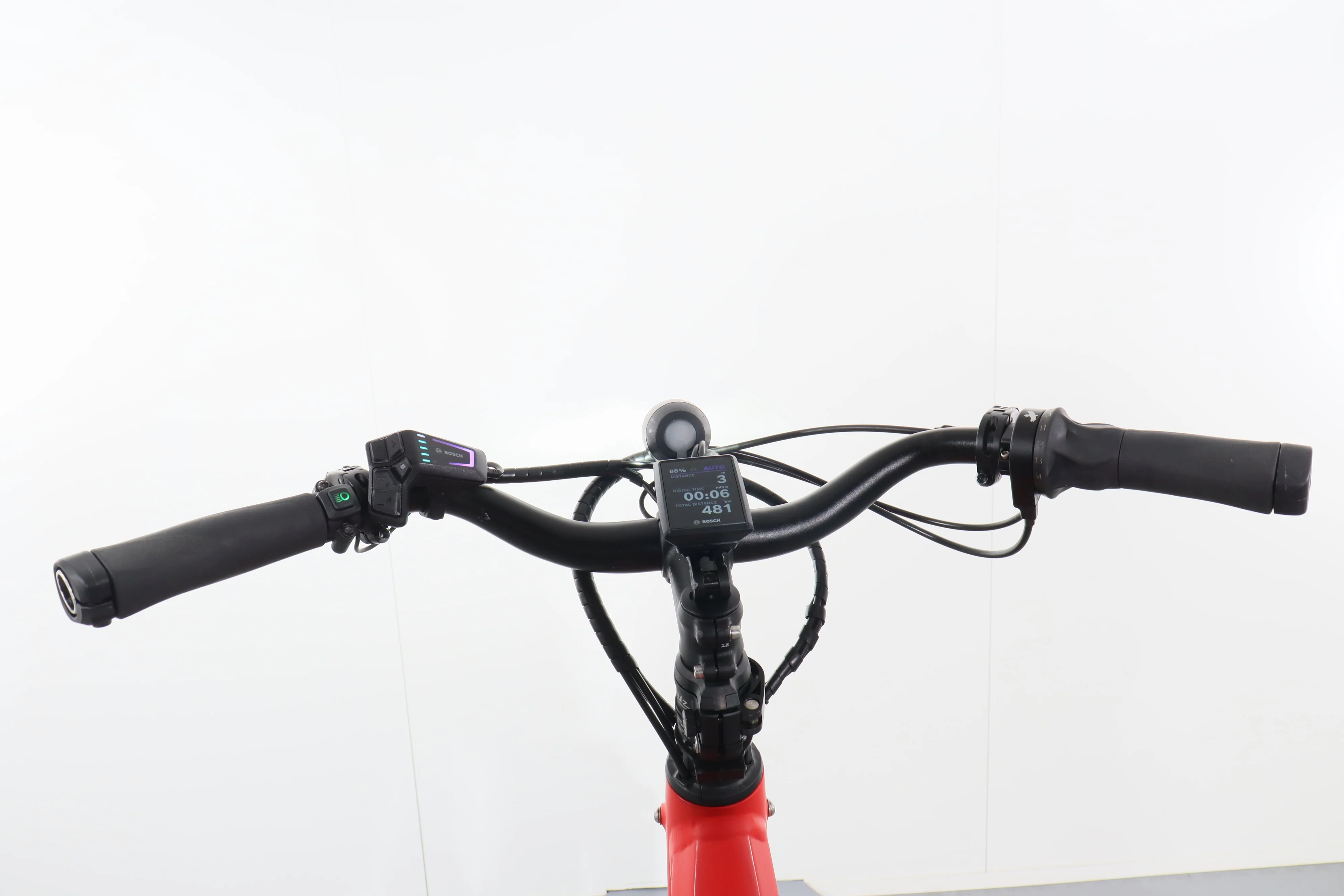 QIO Eins P-R - Image 7