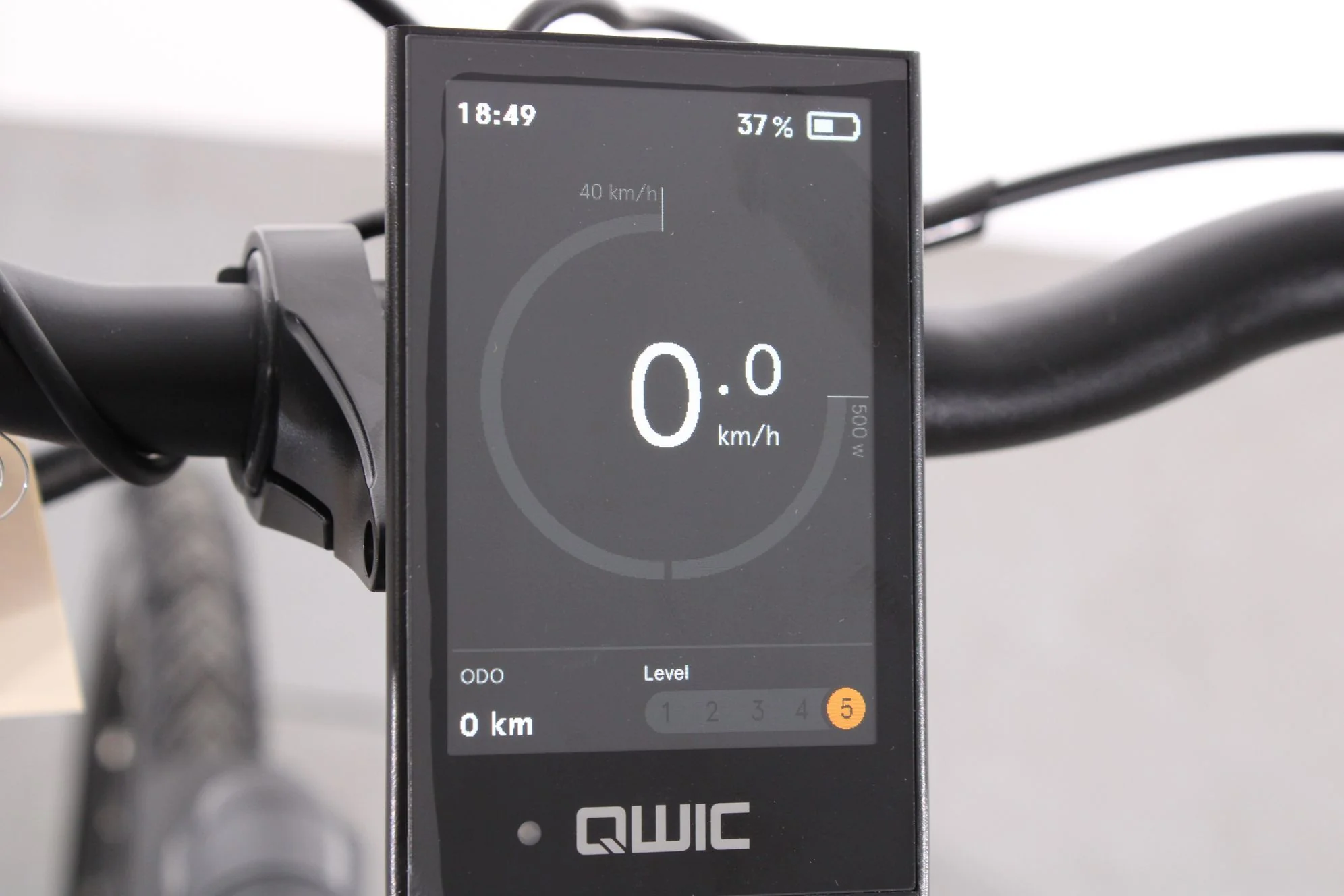 Qwic Premium i Auto - Image 9