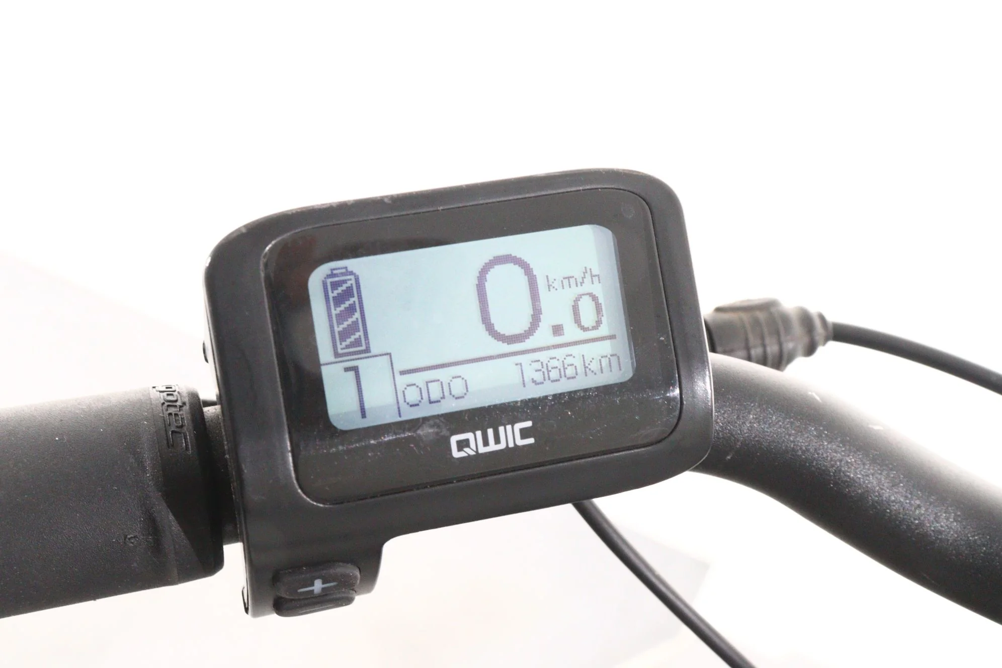 Qwic Premium MN7D - Image 8