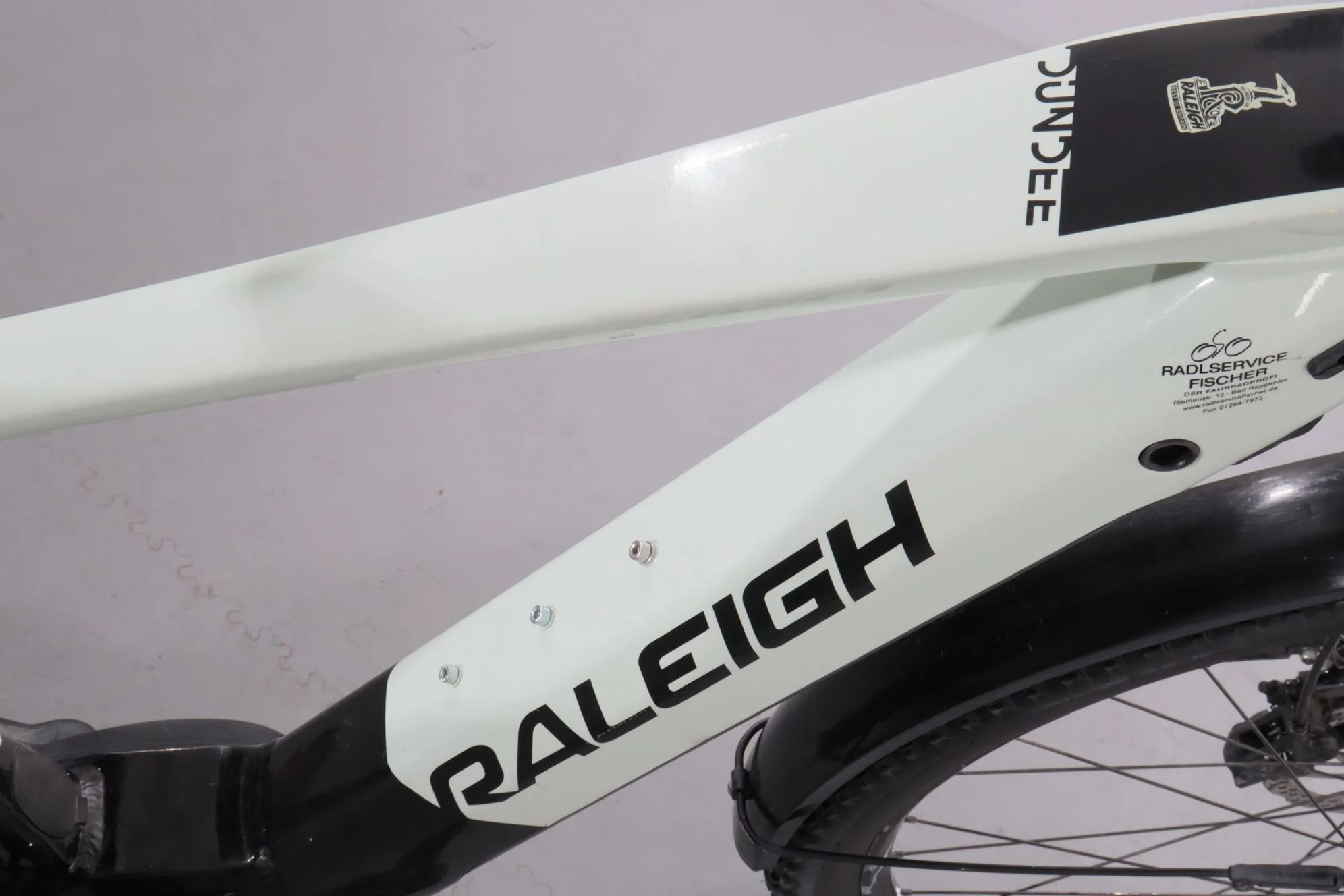 Raleigh Dundee 11 - Image 9