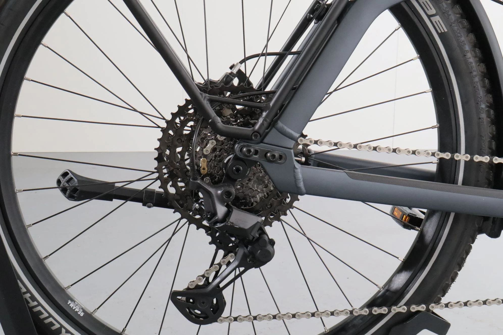 Riese & Müller Charger 4 GT mixte touring - Image 8