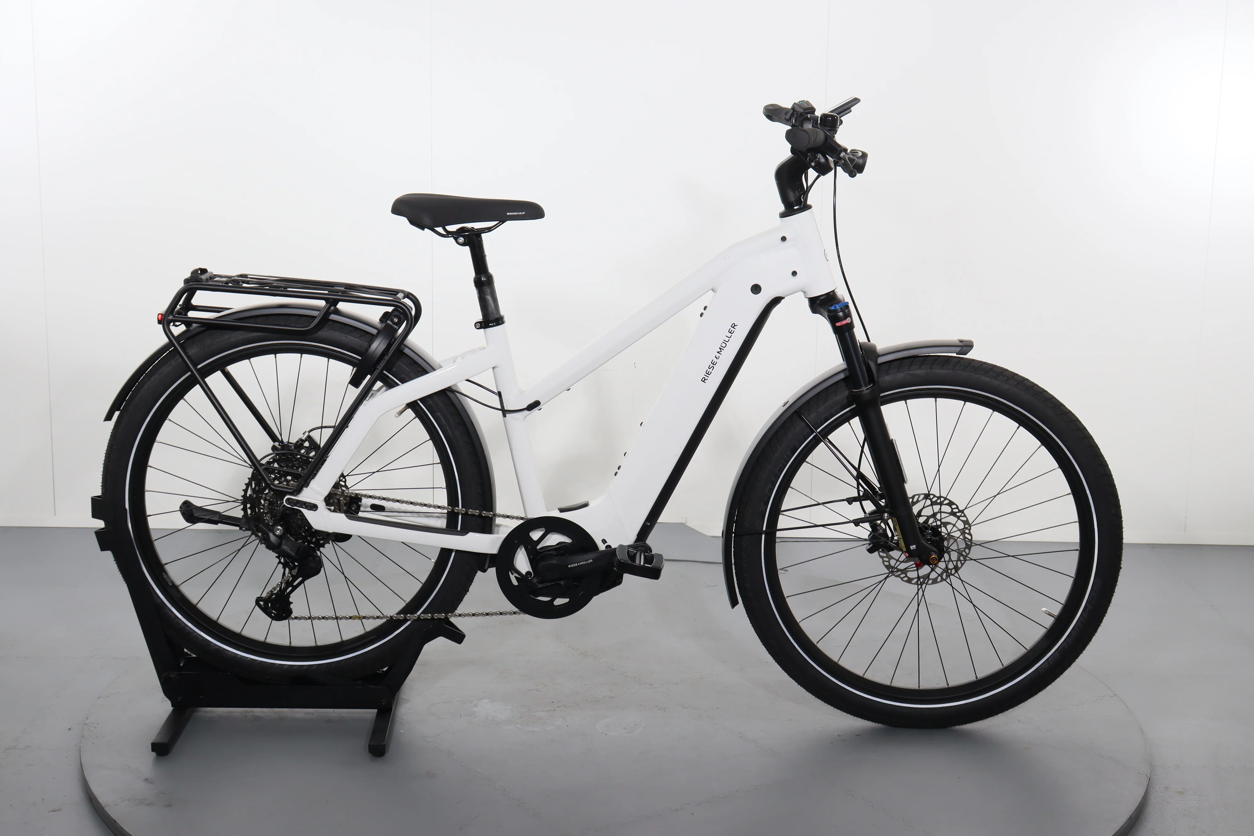 Riese & Müller Charger 4 mixte touring core