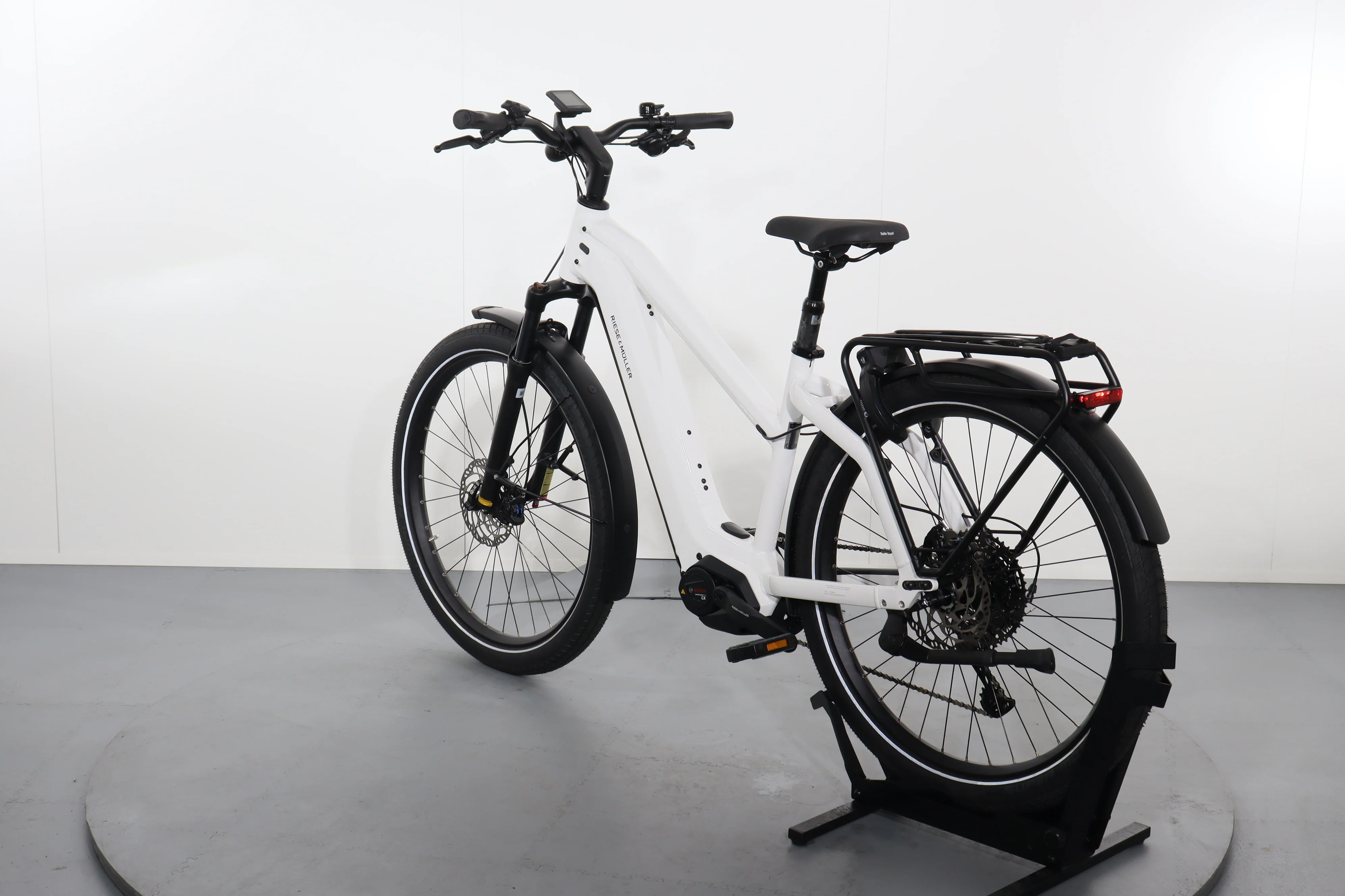Riese & Müller Charger 4 mixte touring core - Image 5