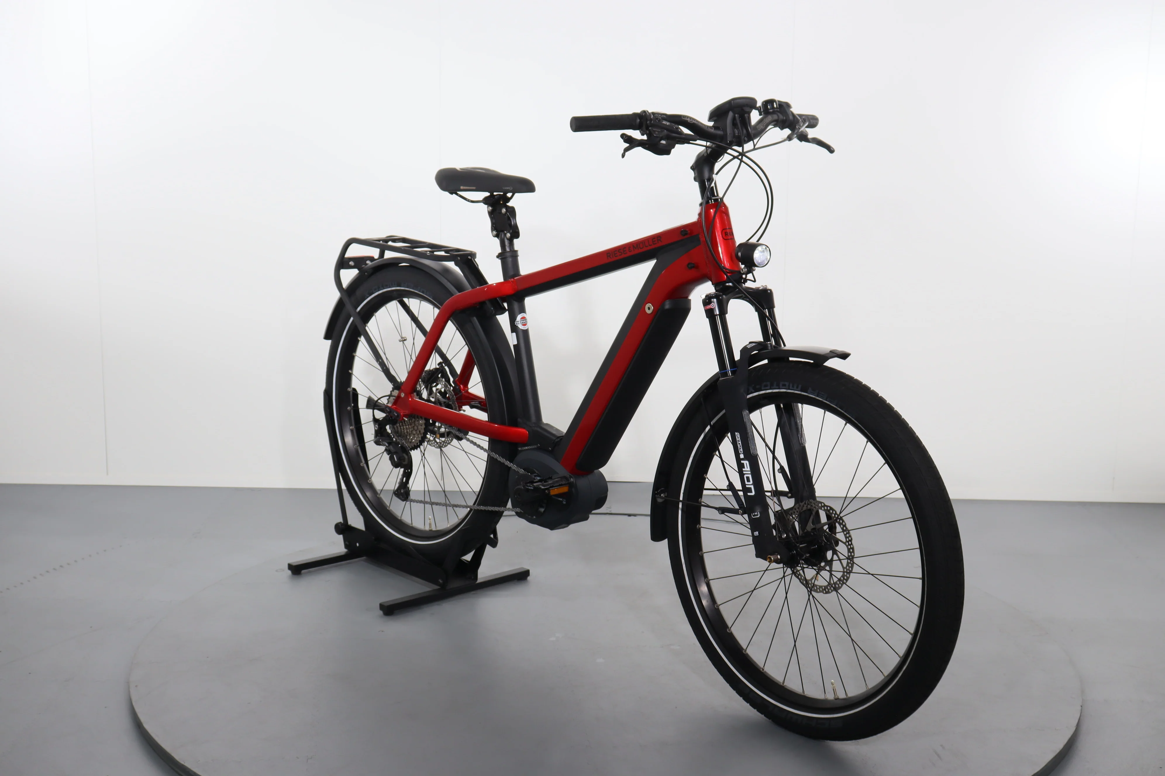 Riese & Müller Charger GT Touring - Image 2