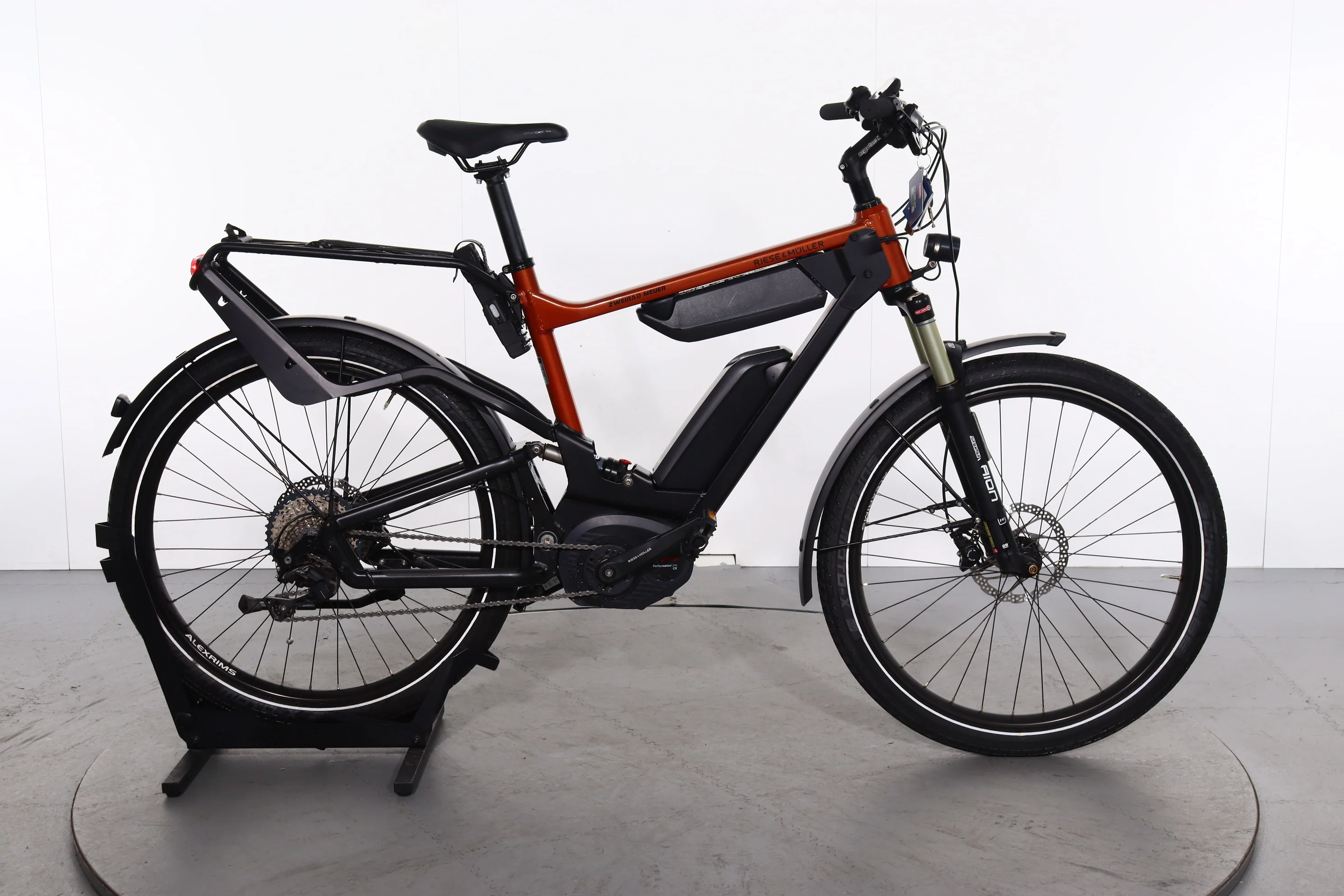 Riese & Müller Delite GT touring