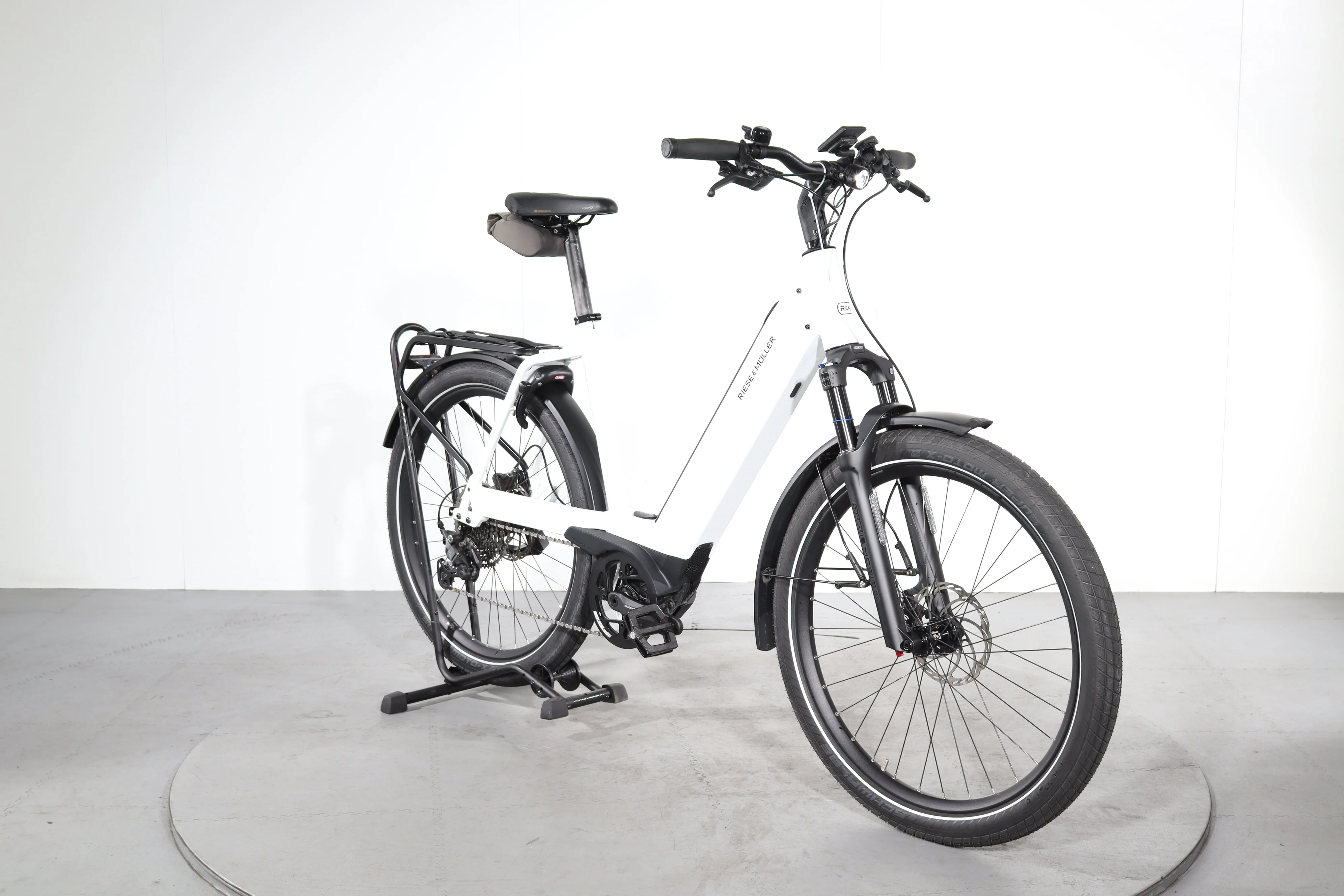 Riese & Müller Nevo 4 GT Touring - Image 2