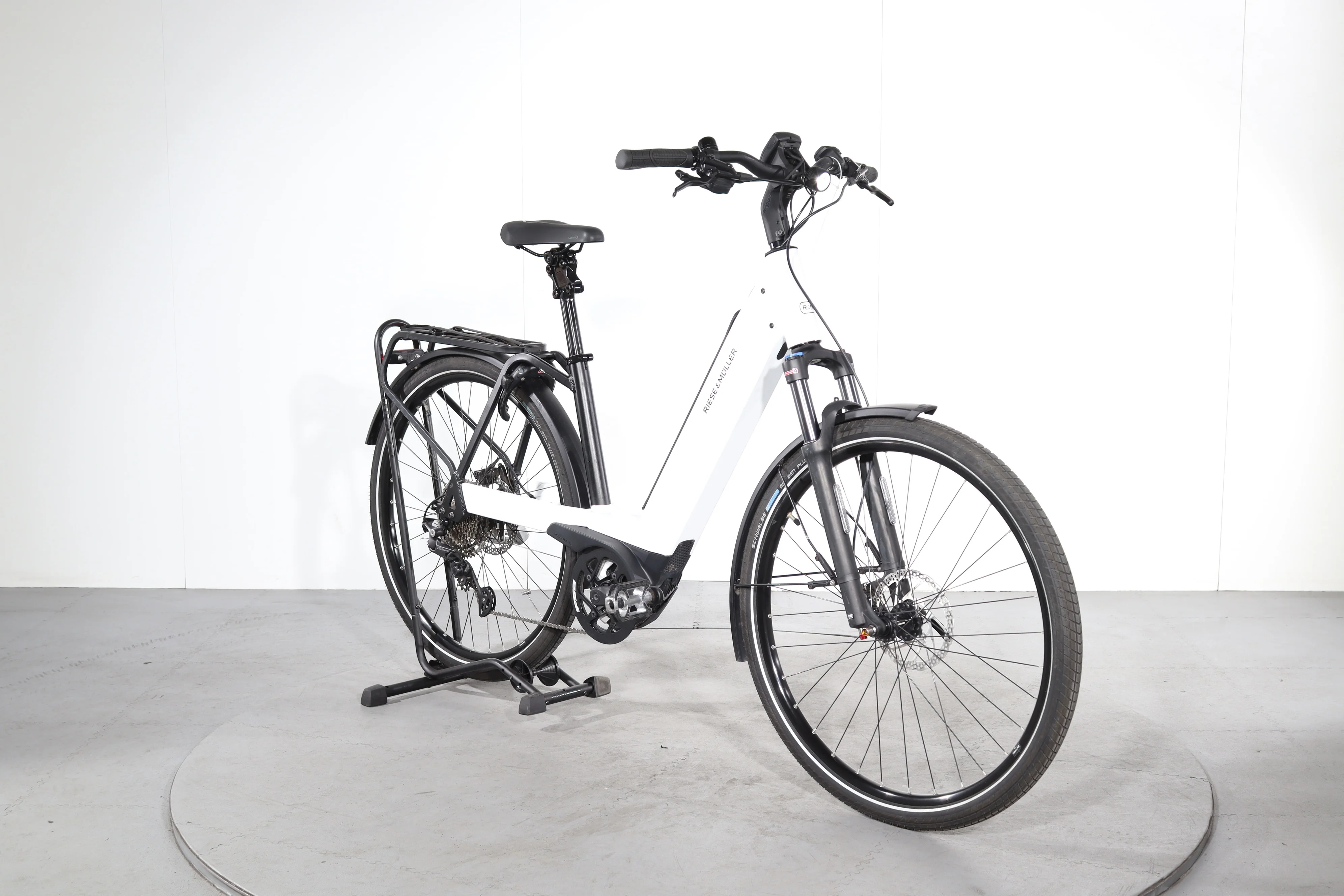Riese & Müller Nevo GT Touring - Image 2