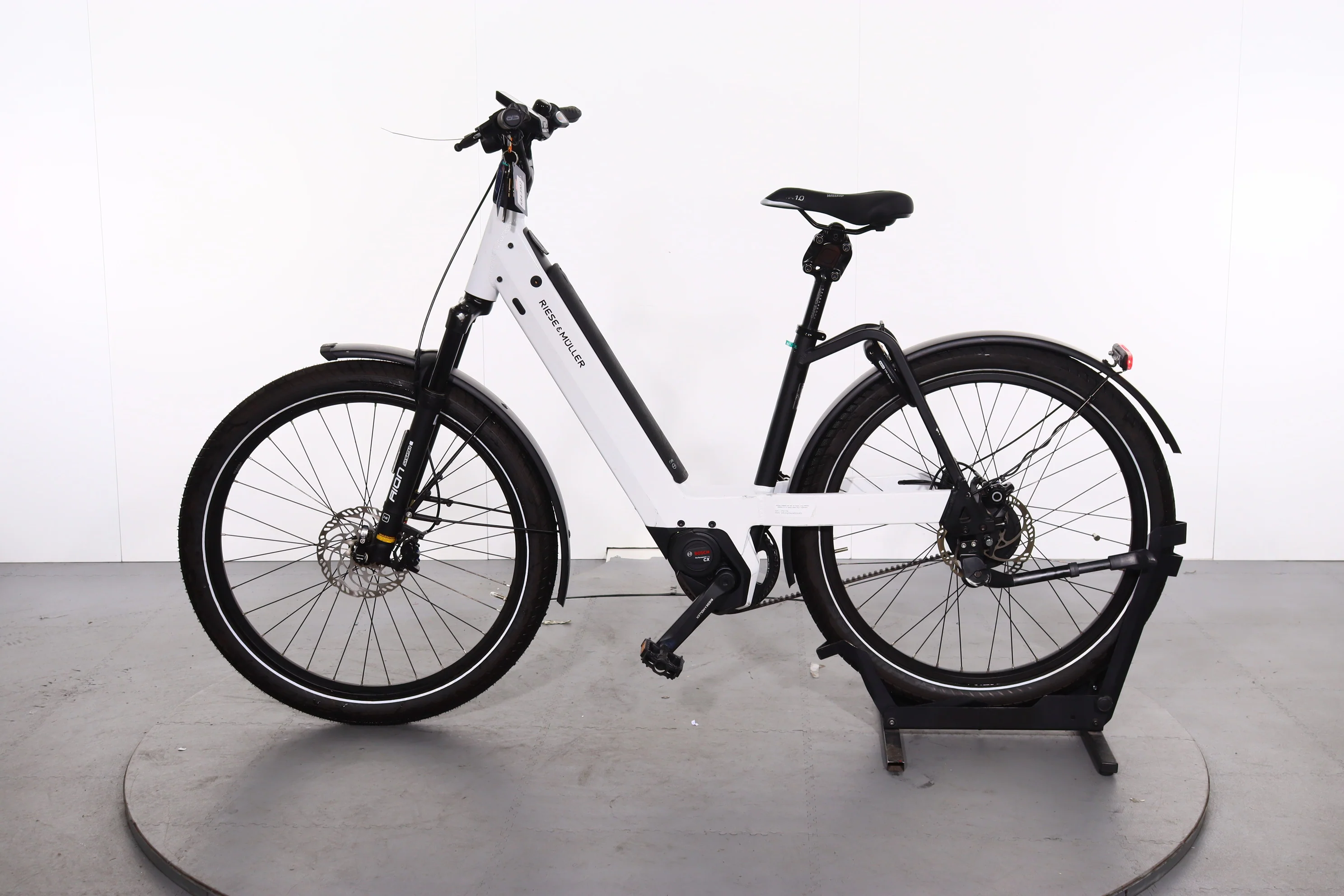 Riese & Müller Nevo3 GT Vario - Image 5