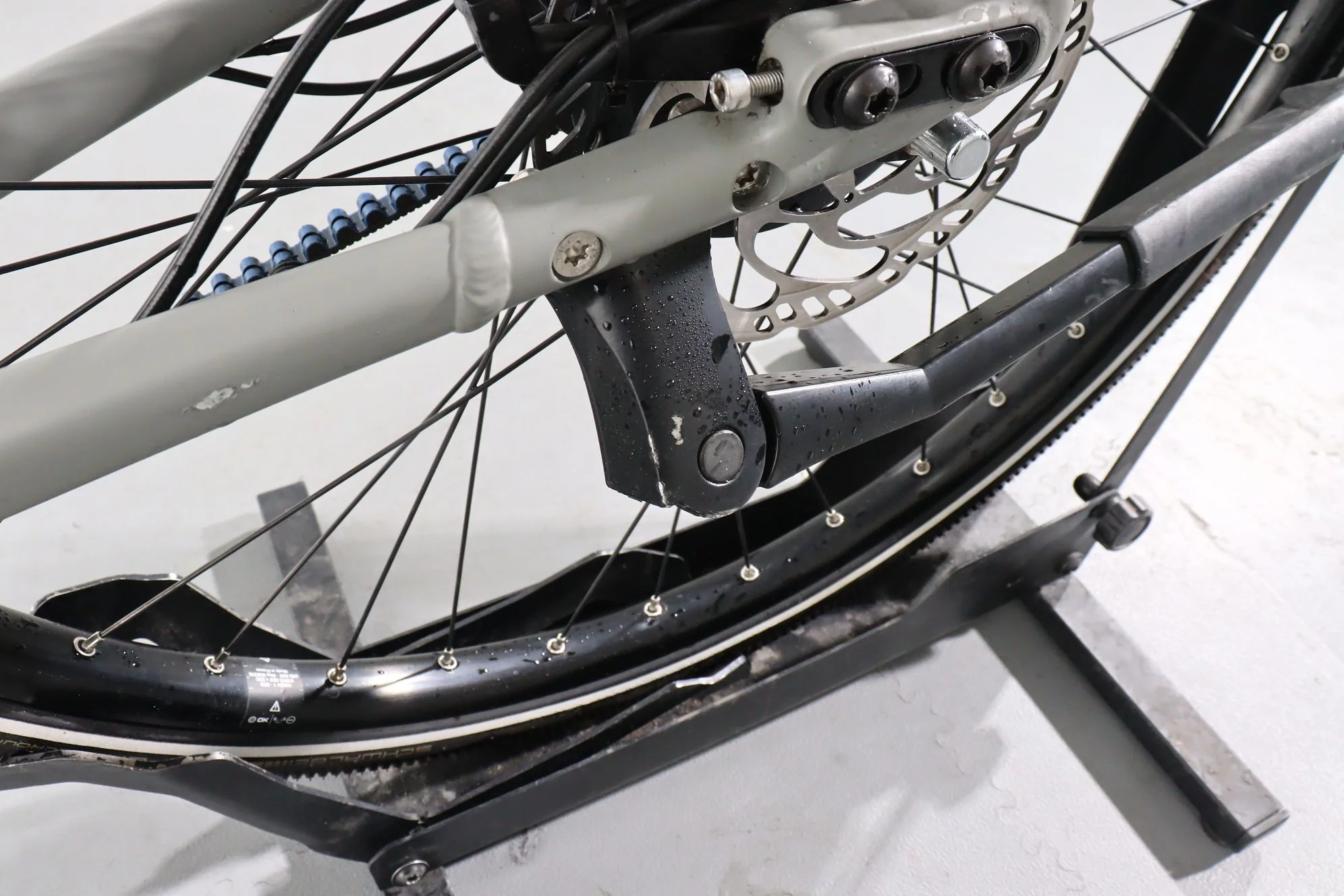 Riese & Müller Roadster Vario - Image 8